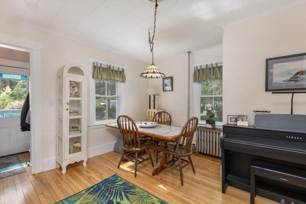 55 Haverhill Rd. Amesbury — Photo 5 of 39