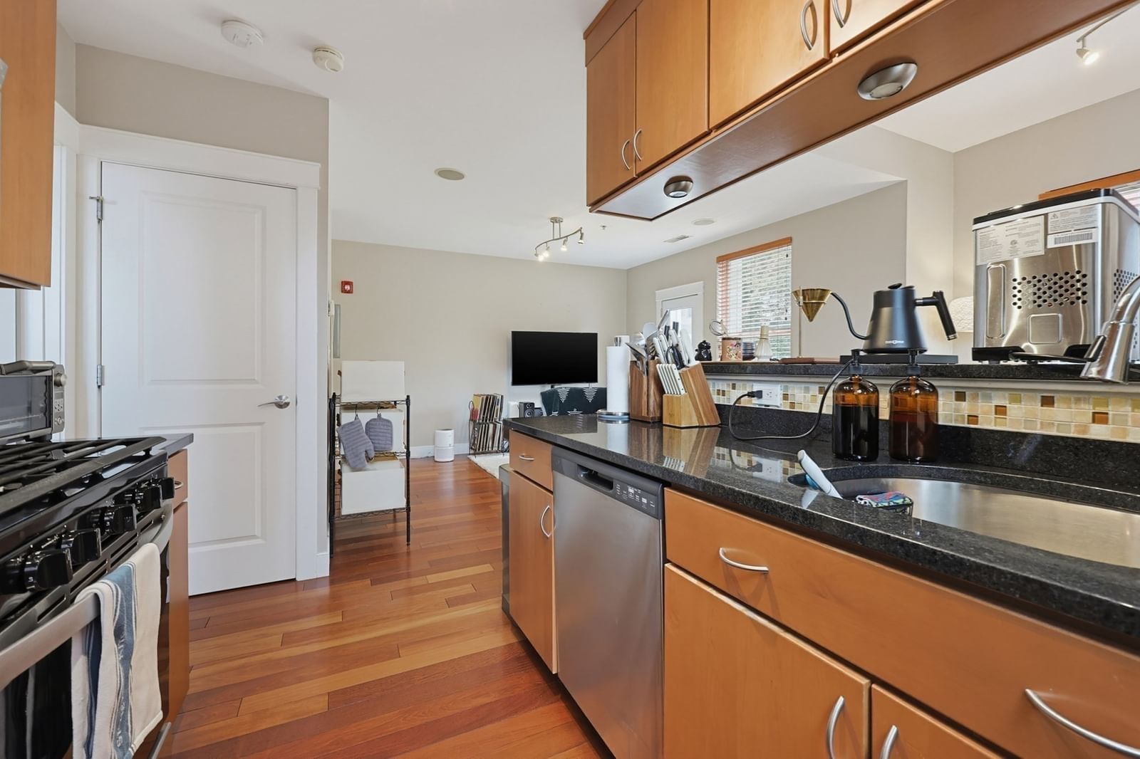 27 Wheeler St #224 Cambridge — Photo 5 of 19