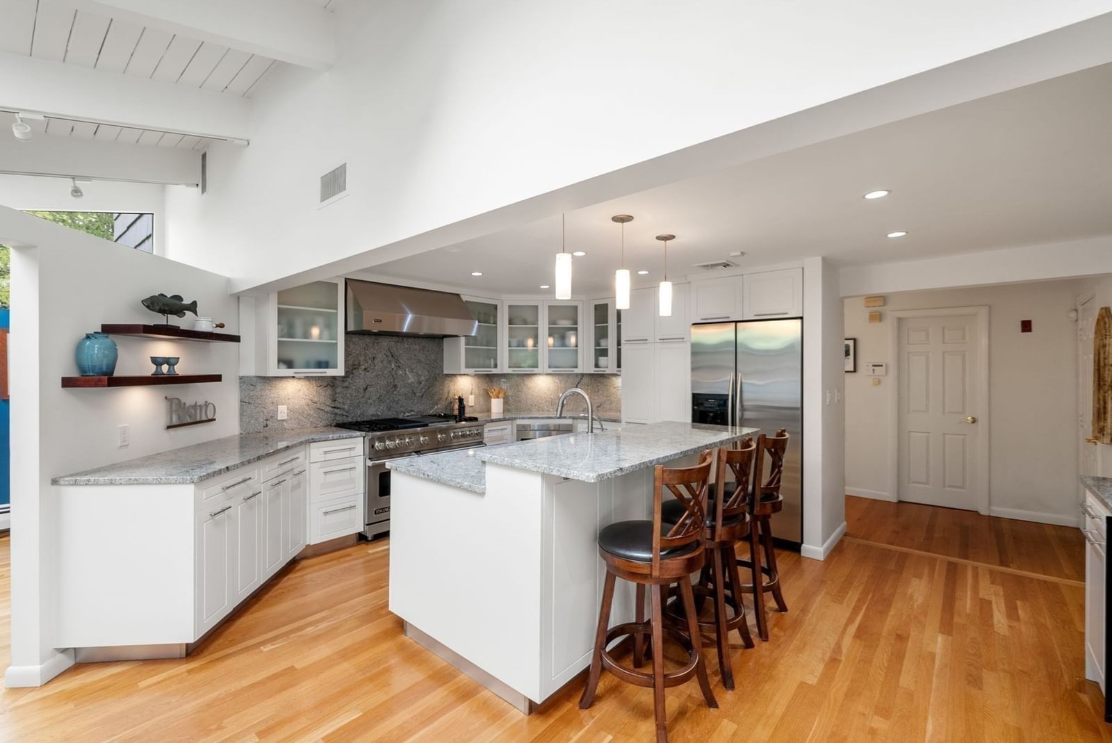 52 Damon Road Needham — Photo 9 of 42