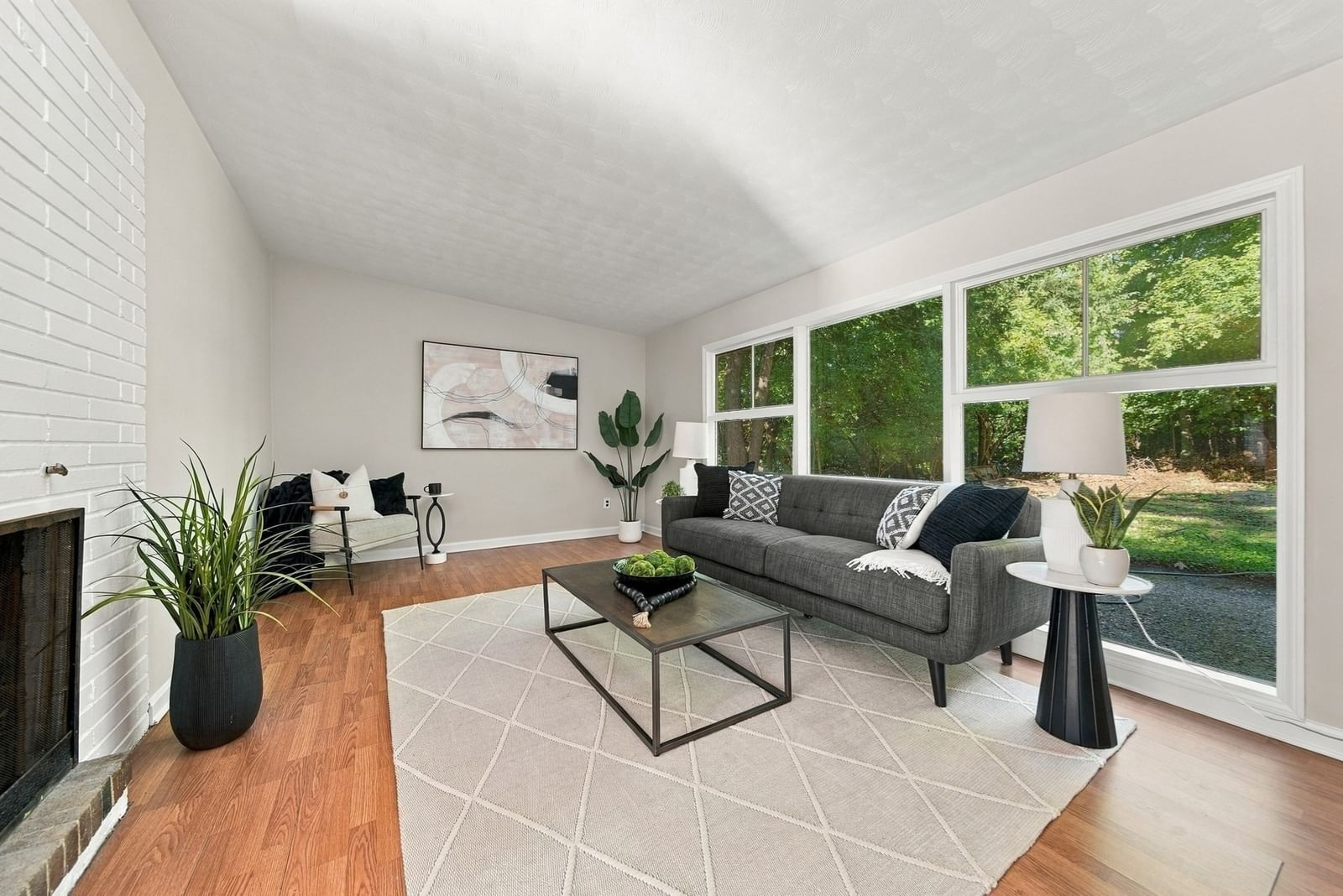 32 Curwen Rd Peabody — Photo 6 of 34