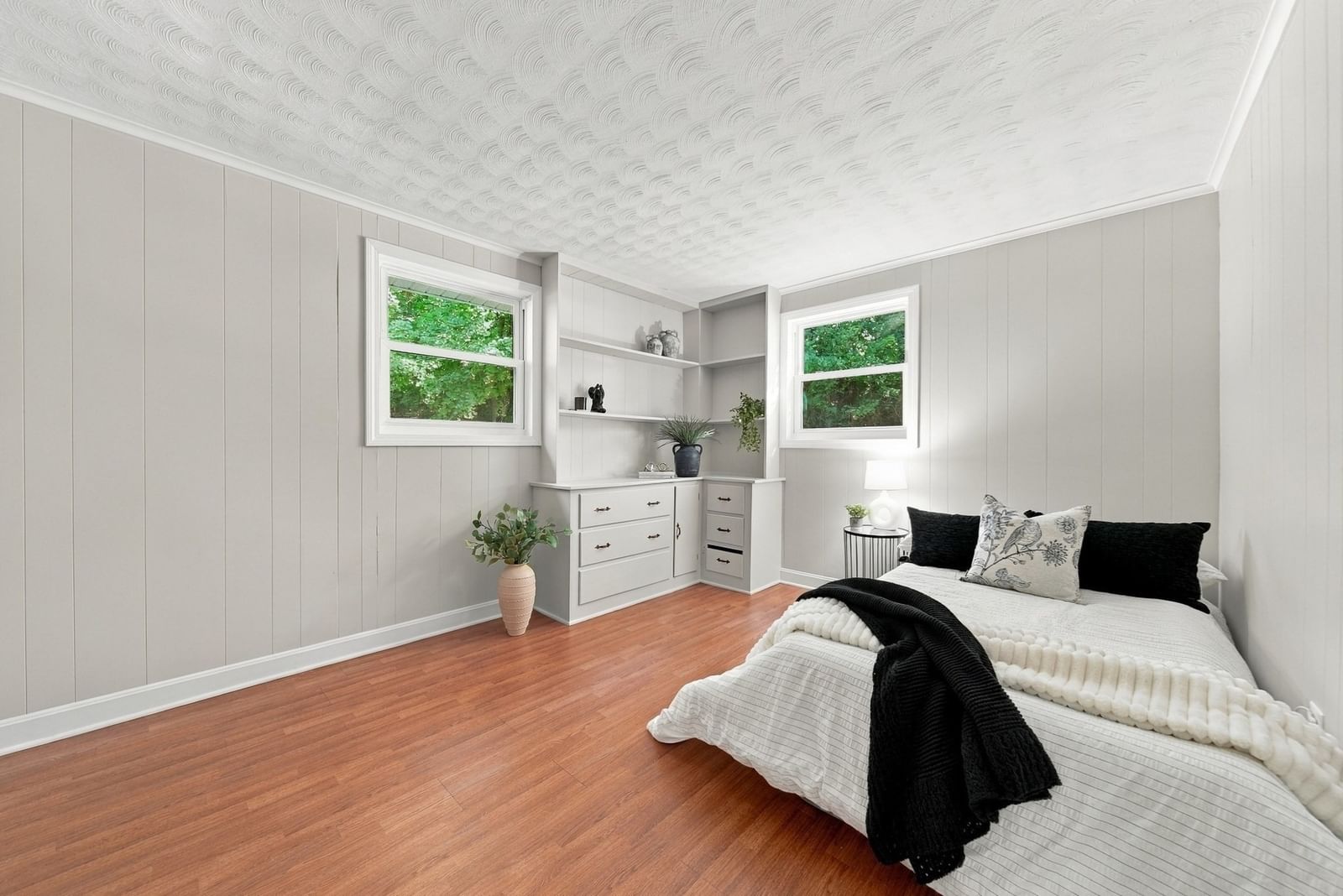 32 Curwen Rd Peabody — Photo 8 of 34