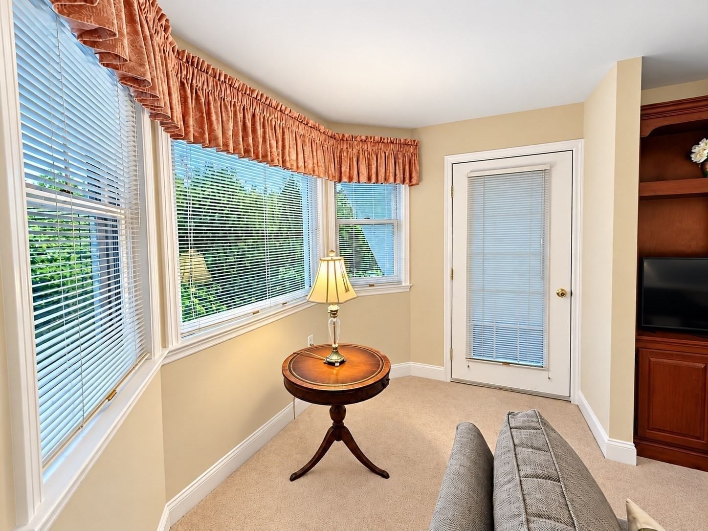 6 Technology Dr #133 Chelmsford — Photo 14 of 25