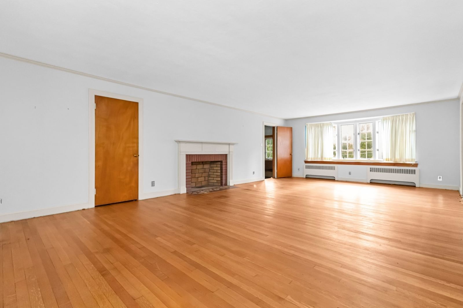 25 Arlington St Winchester — Photo 3 of 32