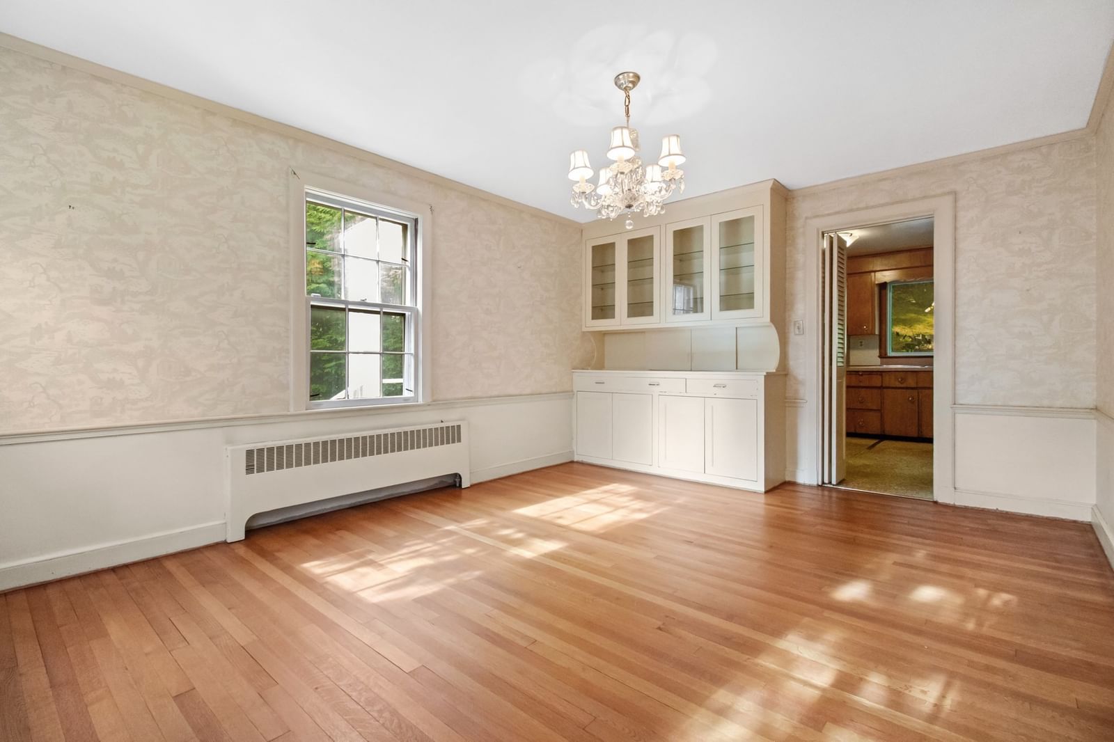25 Arlington St Winchester — Photo 4 of 32