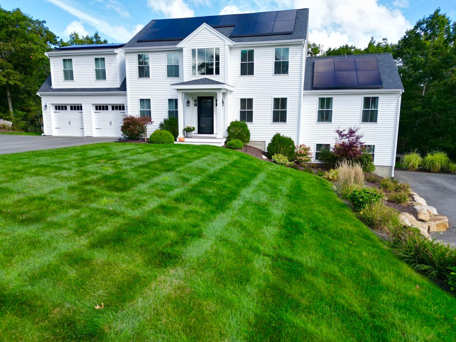 101 Nautical Way Plymouth — Photo 2 of 42