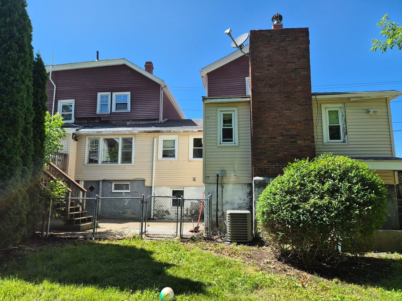 20 Lake Street Weymouth — Photo 3 of 5