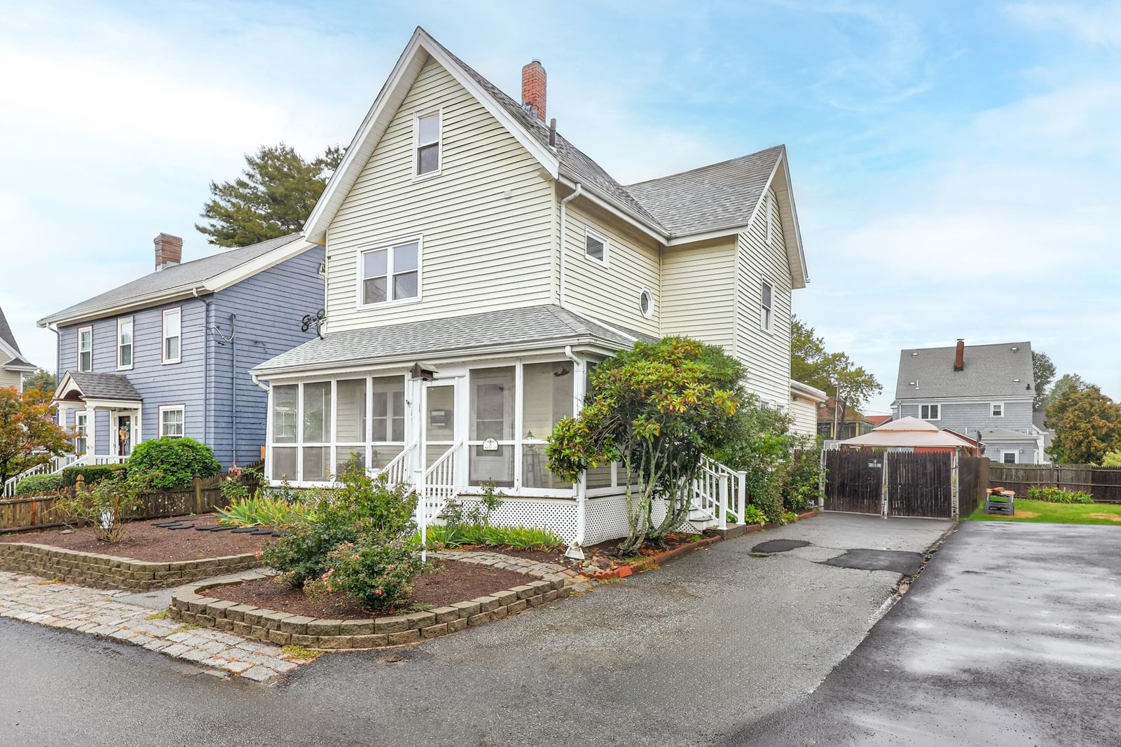 Property at 16 North Ave, Winthrop, MA 02152