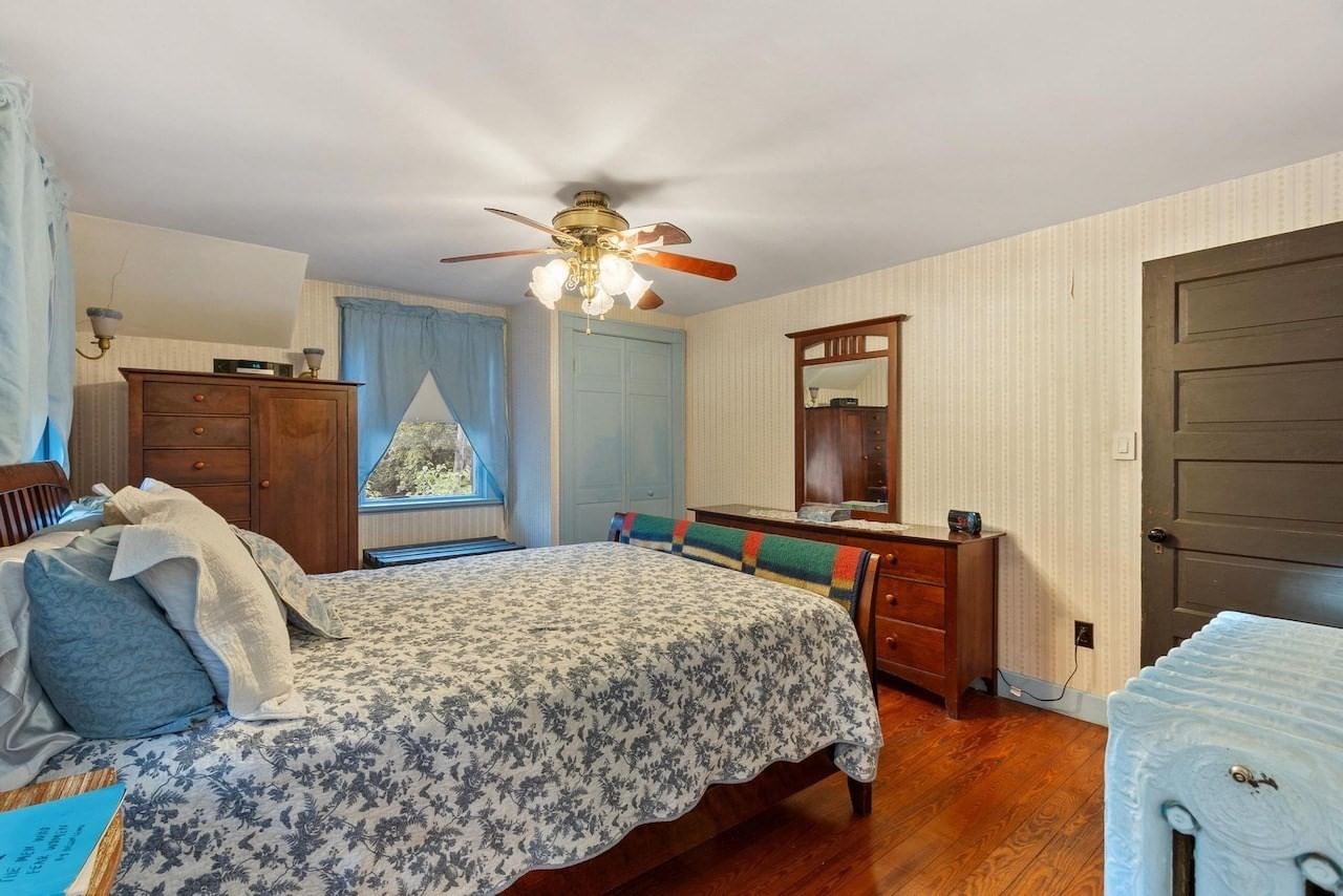 124 Prescott St Reading — Photo 22 of 42