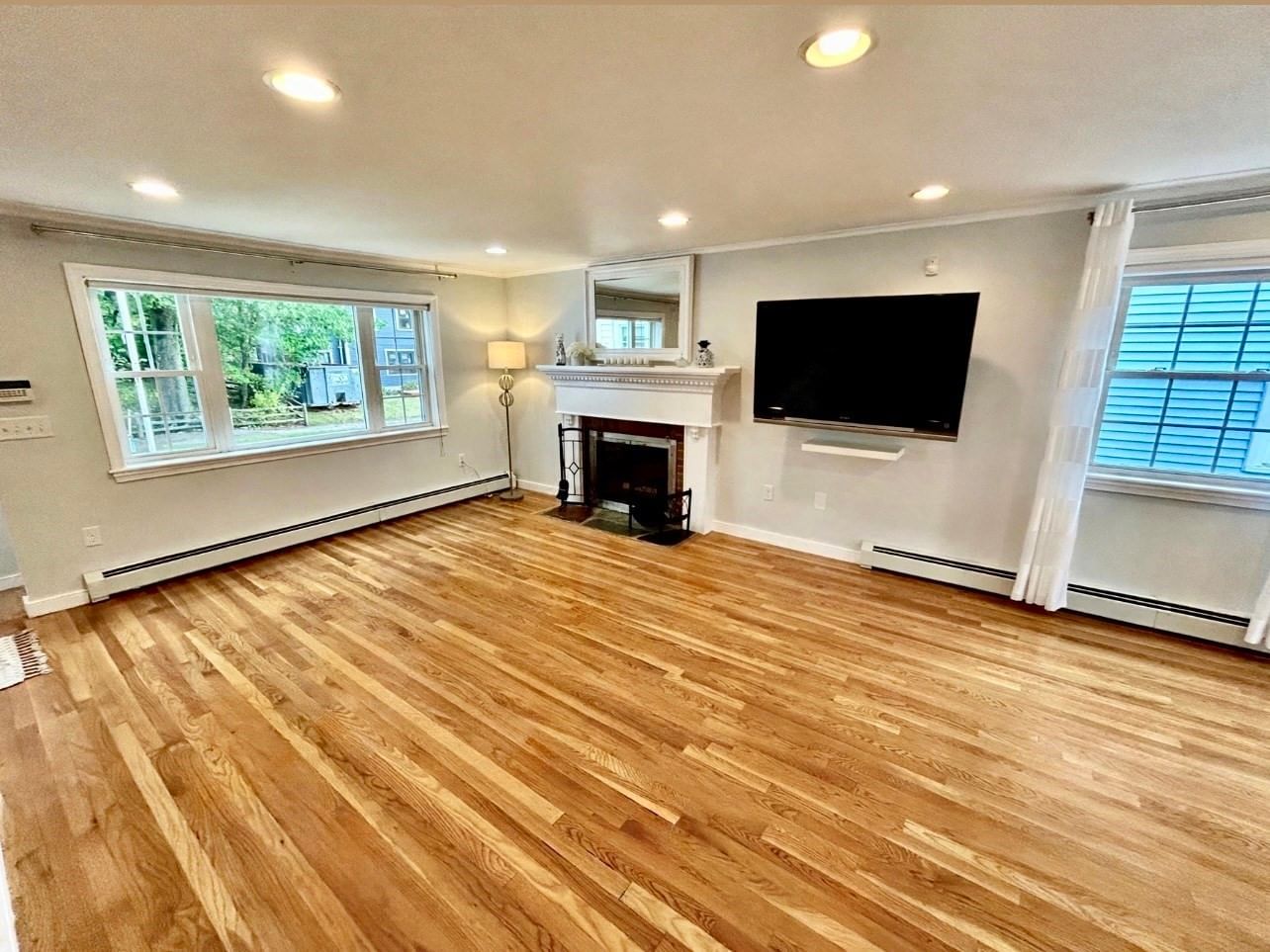 103 Eastwood Circuit Boston — Photo 3 of 25