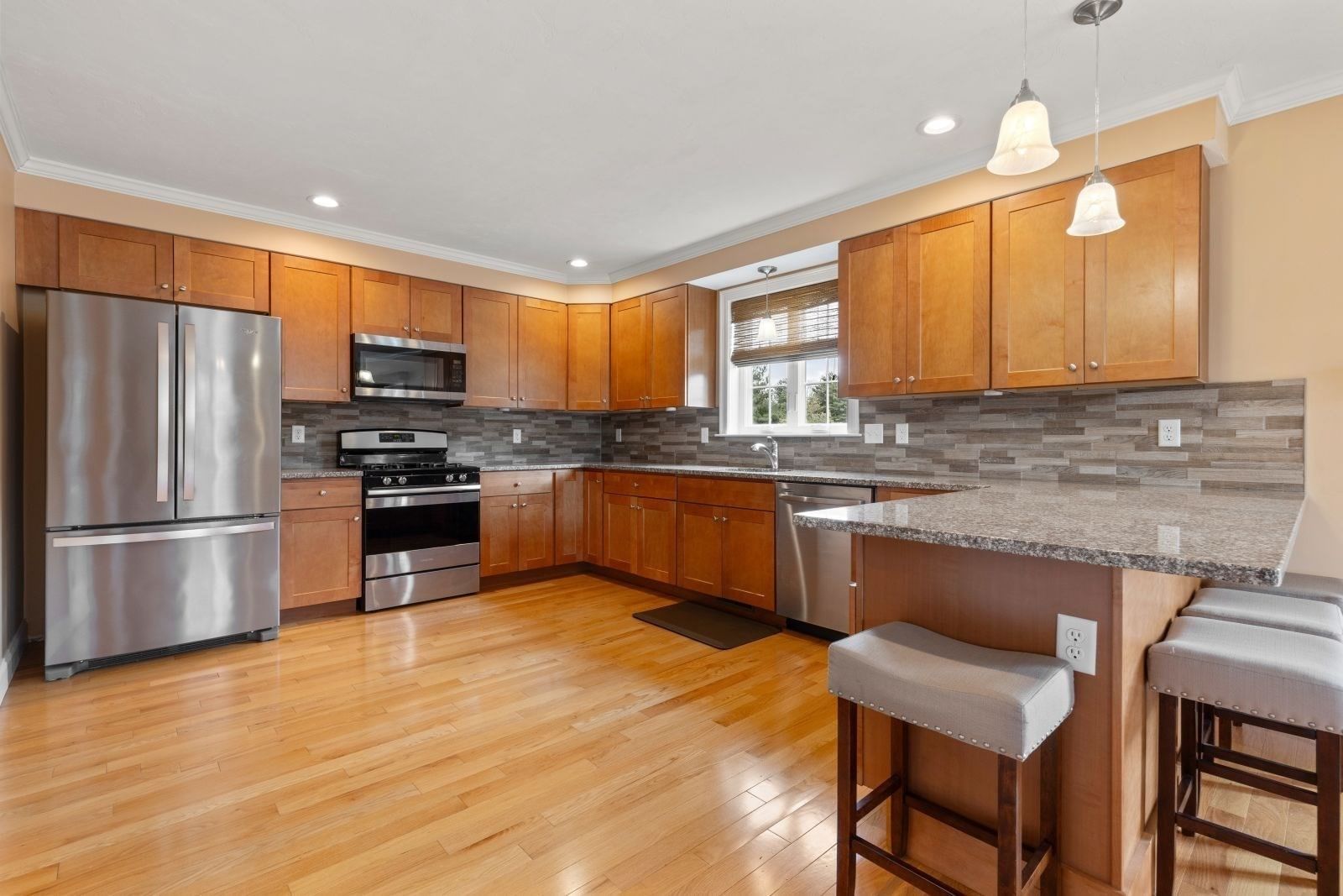101 Sawmill Ln #101 Hanson — Photo 5 of 22