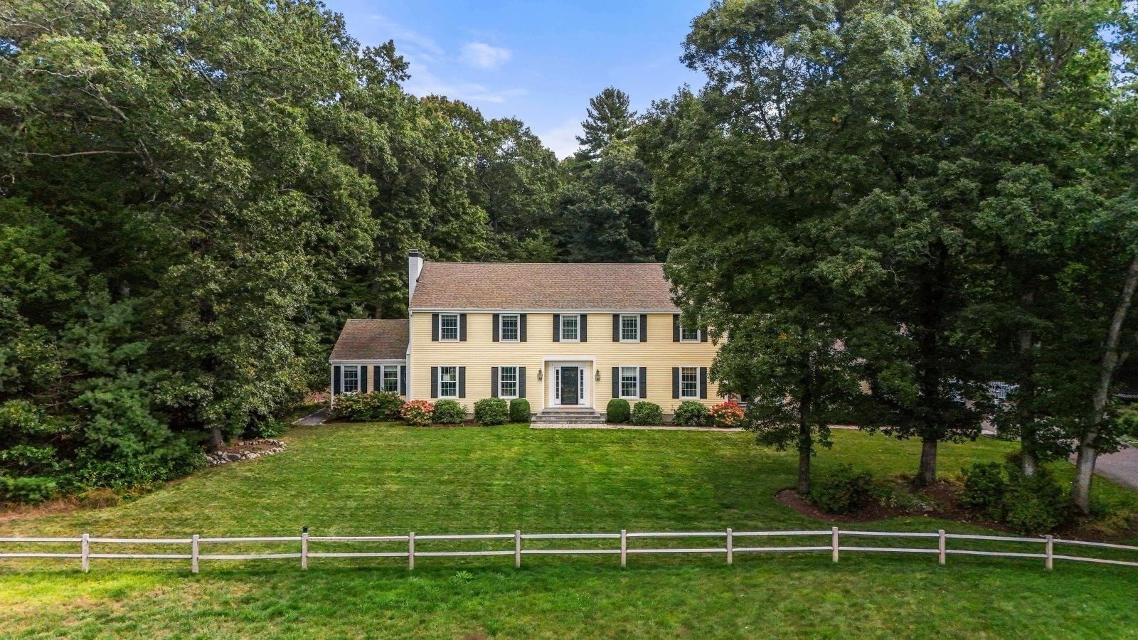 Property at 146 Farm St, Dover, MA 02030