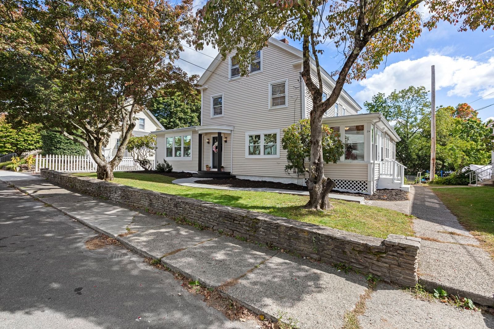 Property at 24 East Street, Northbridge, MA 01588