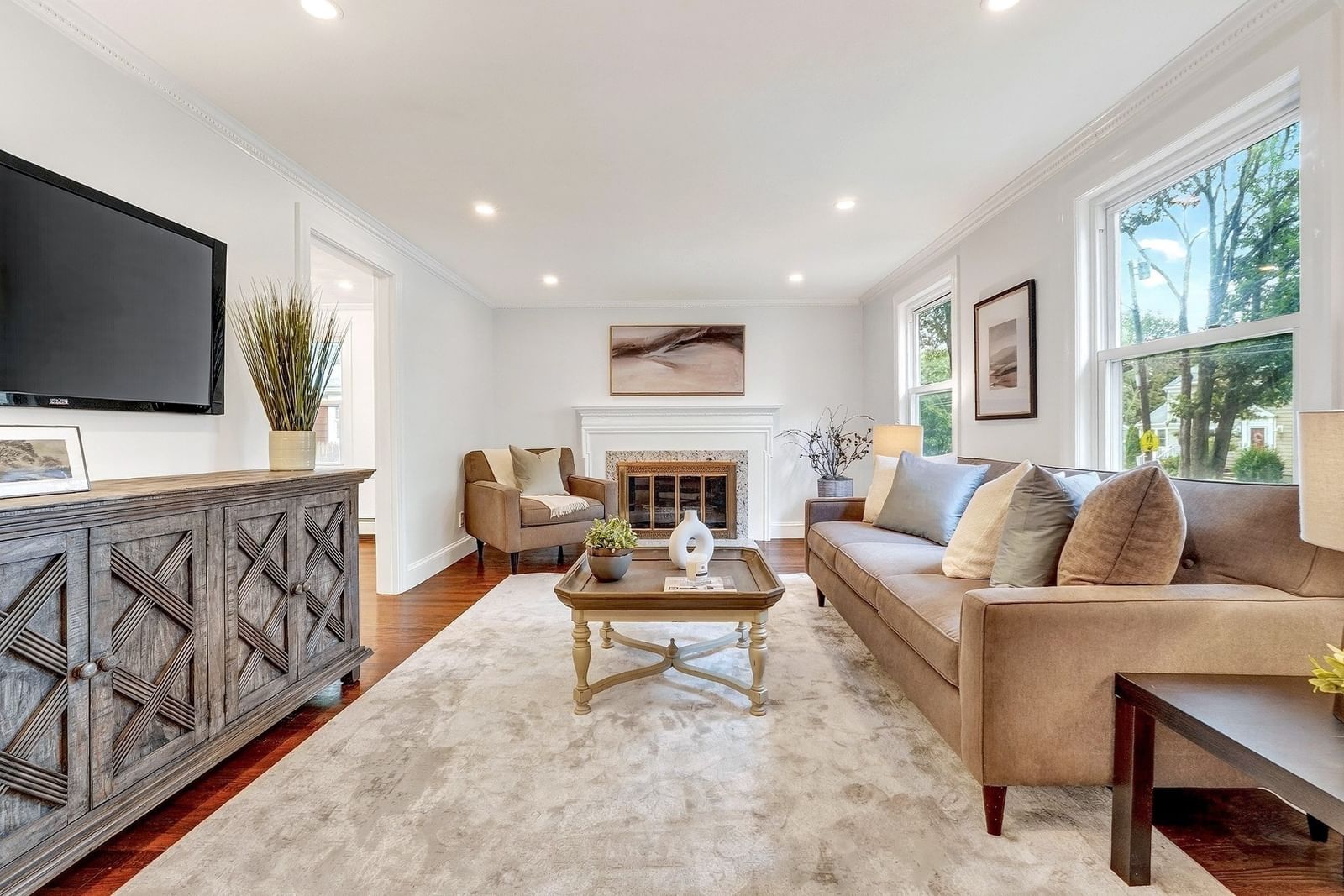 79 Whitman Avenue Melrose — Photo 4 of 38