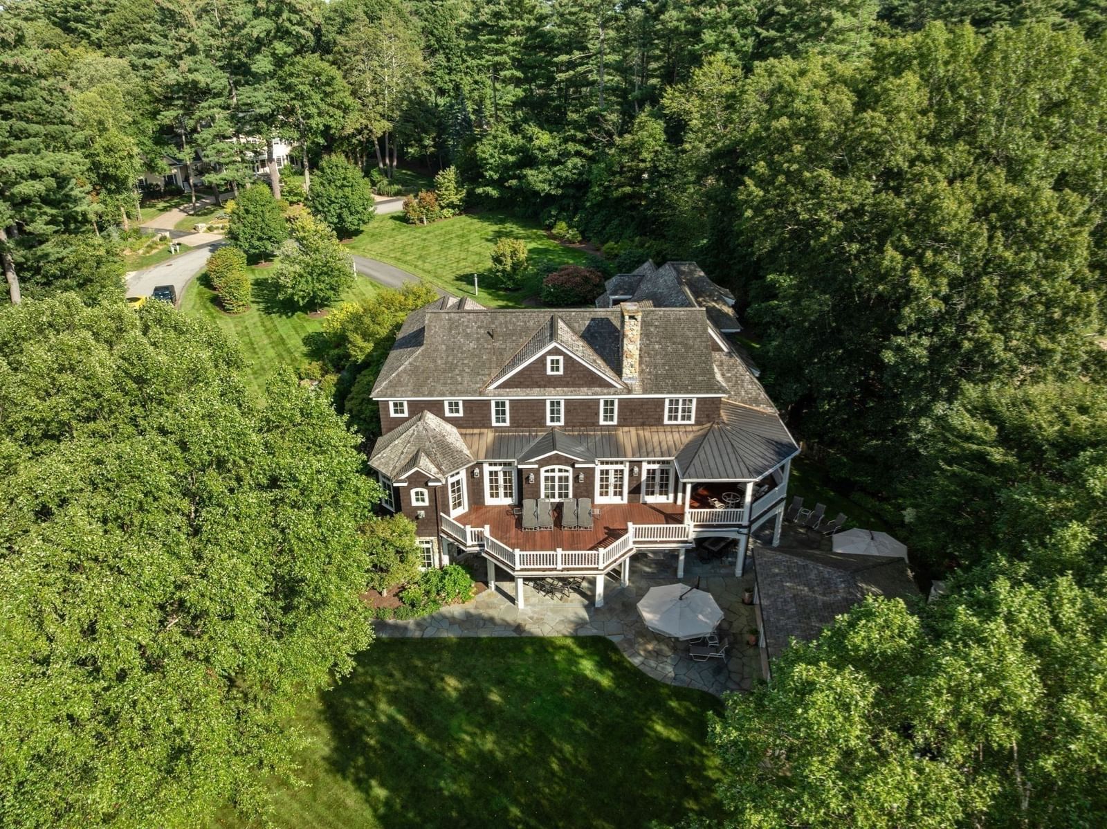 4 Ellen Mary Way Wayland — Photo 2 of 42