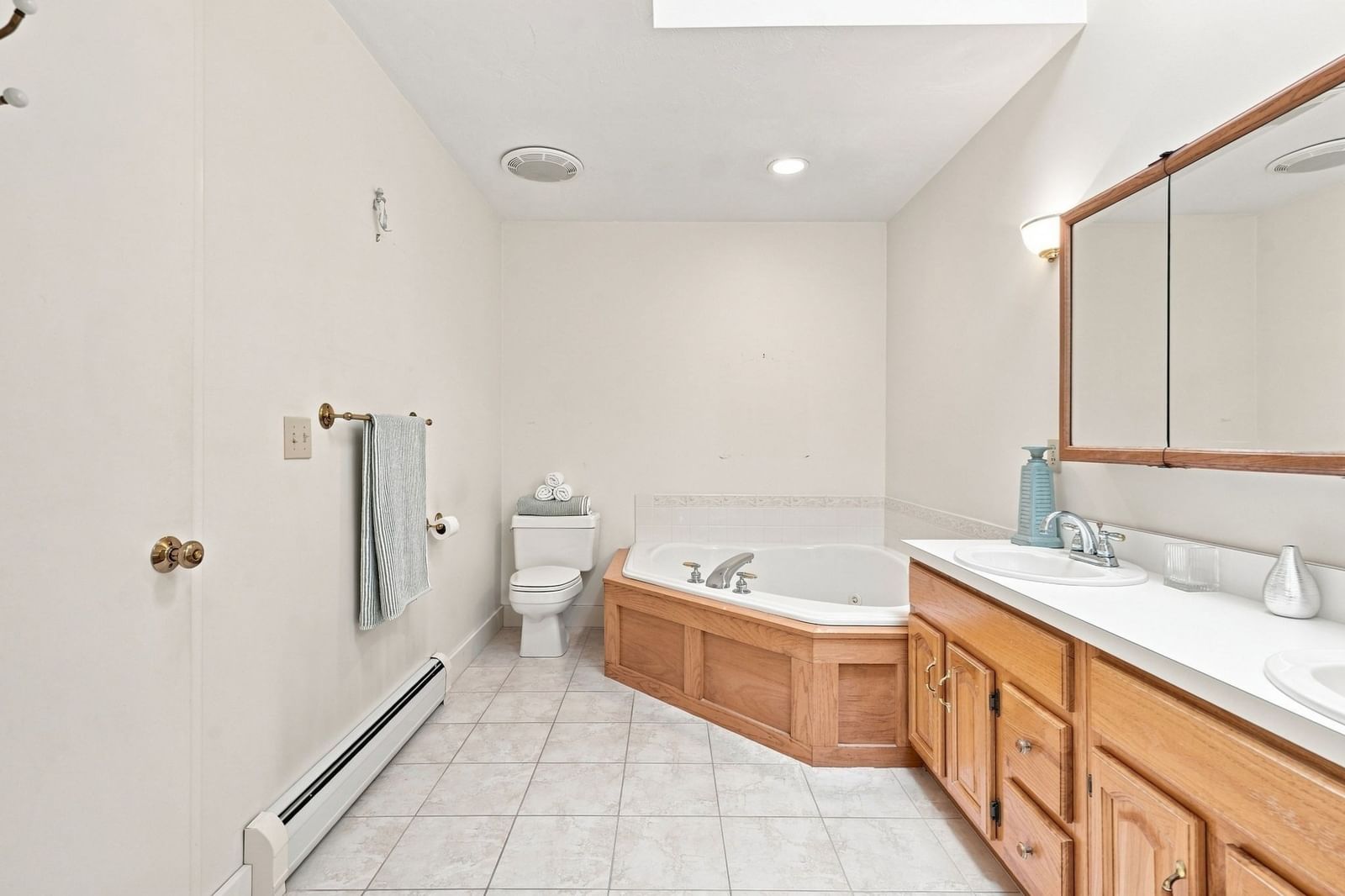 16 Manters Point Plymouth — Photo 21 of 42