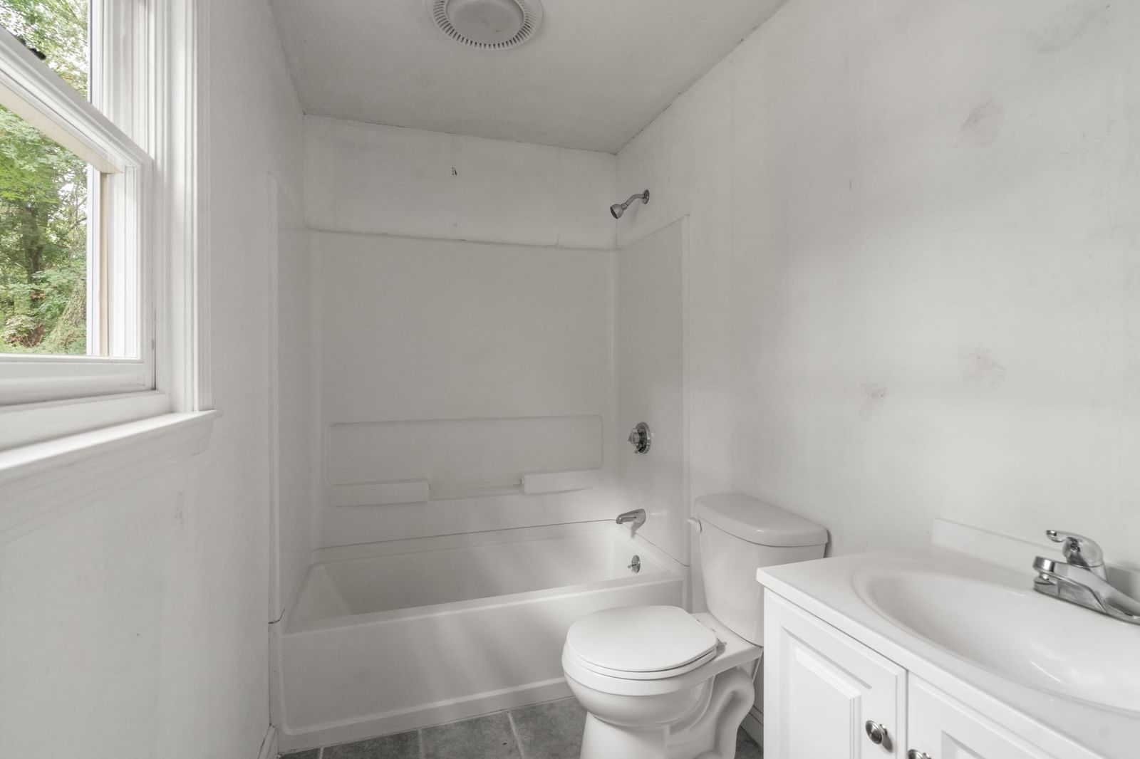 11 Summit Road Southborough — Photo 33 of 41