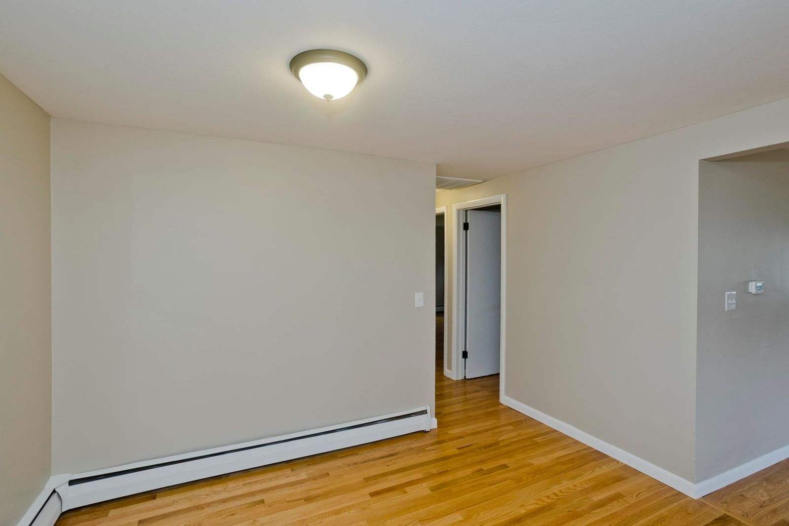 82 Gill St Chicopee — Photo 13 of 26