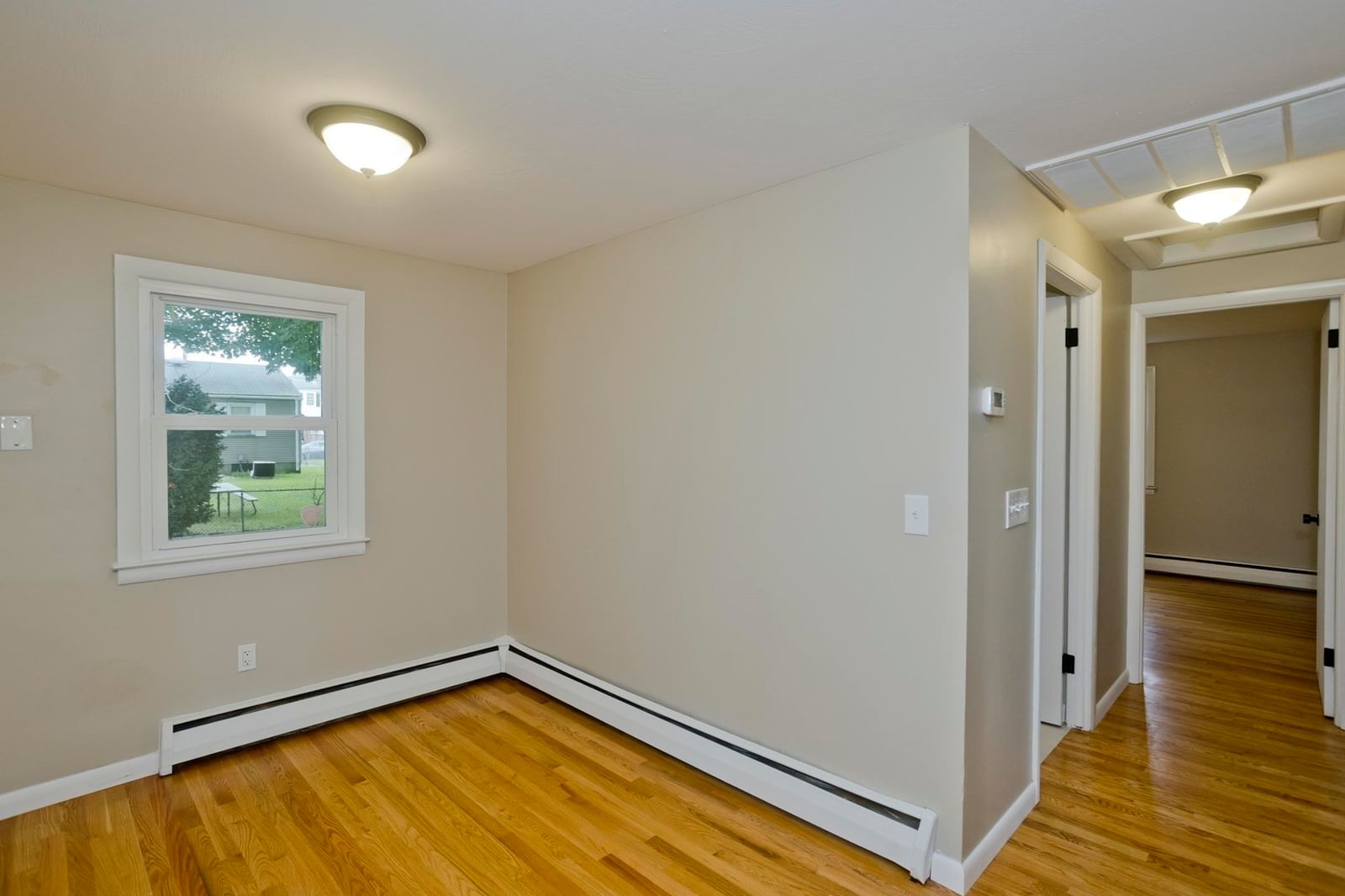82 Gill St Chicopee — Photo 14 of 26