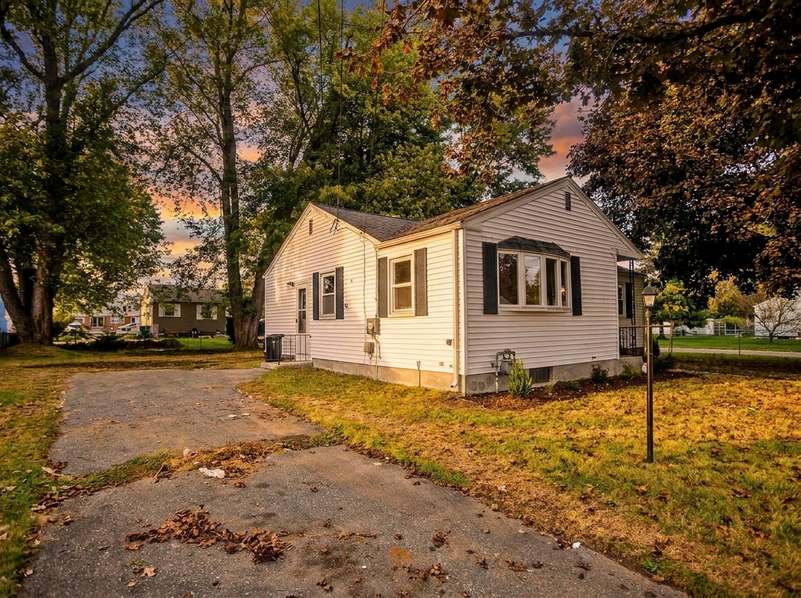 82 Gill St Chicopee — Photo 23 of 26