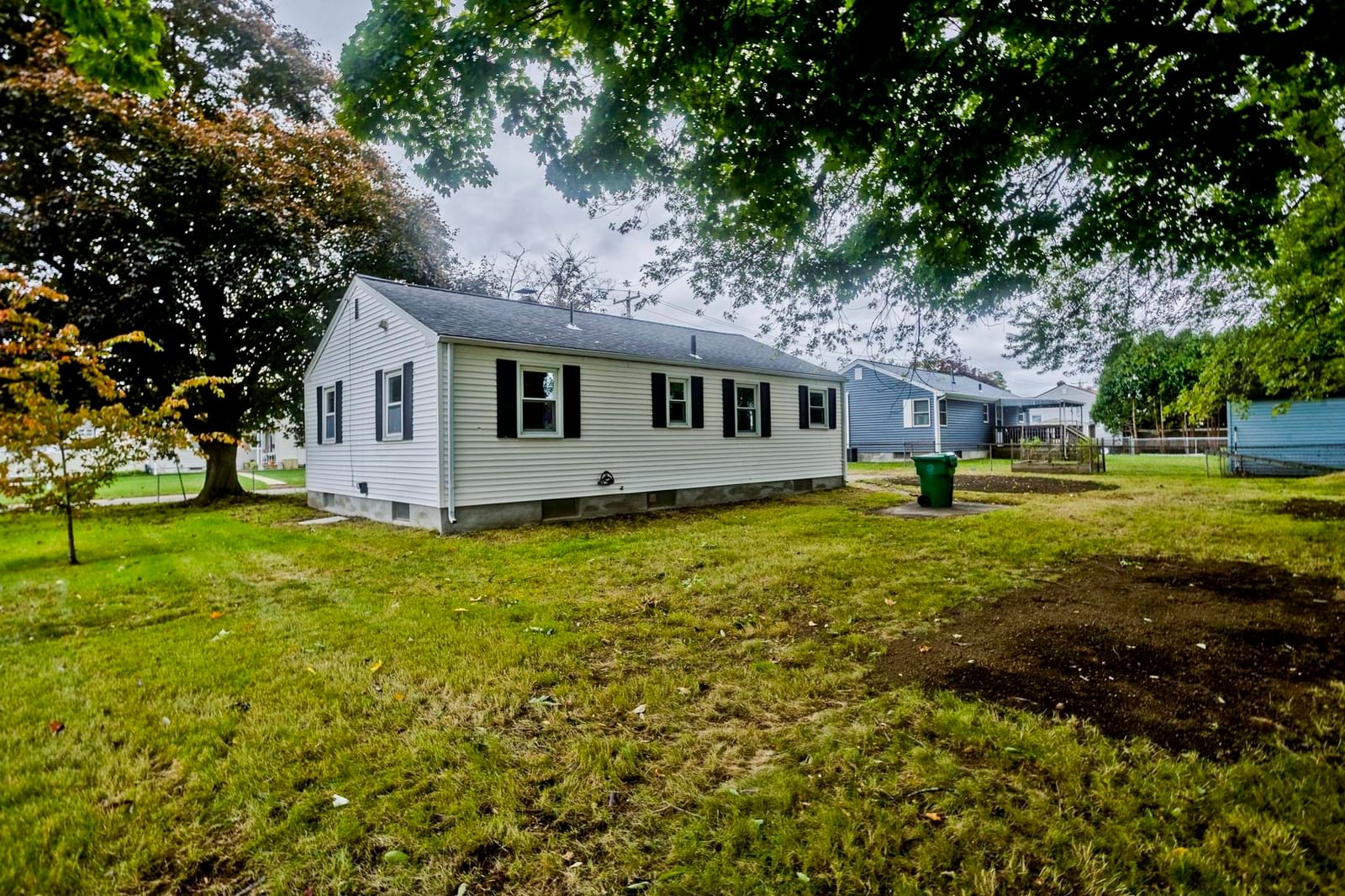82 Gill St Chicopee — Photo 26 of 26