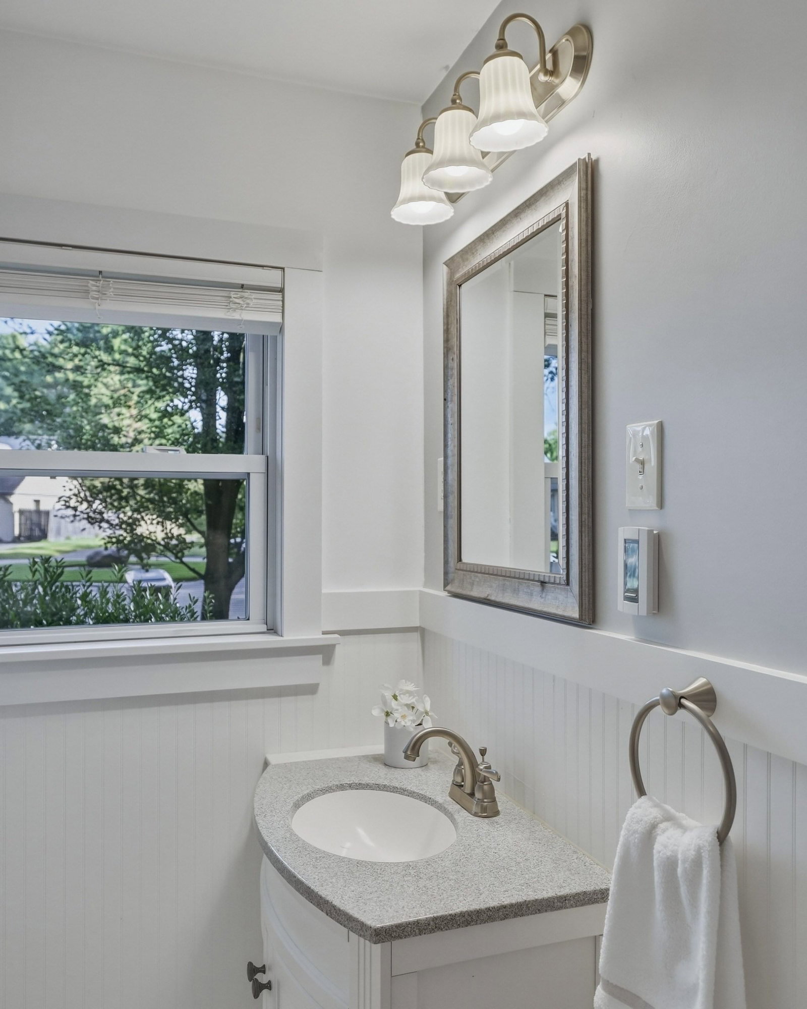 34 Skyridge Ln Springfield — Photo 25 of 37