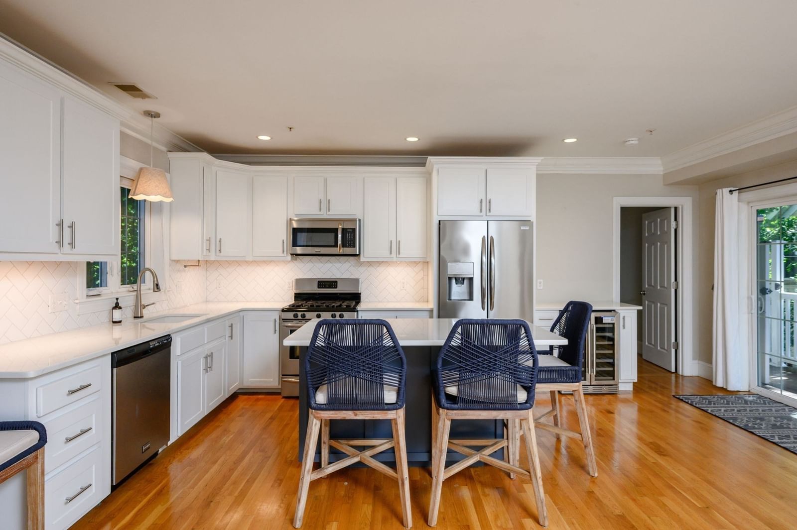 838 Dorchester Ave #2 Boston — Photo 3 of 25