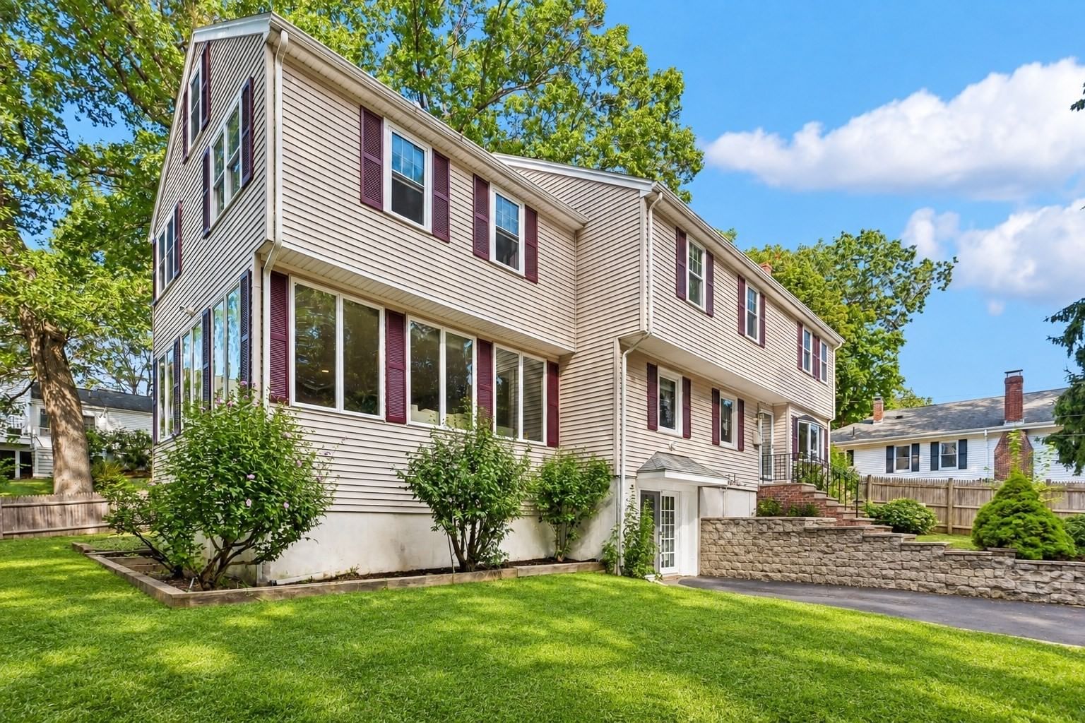 25 Evelyn Pl Quincy — Photo 3 of 32