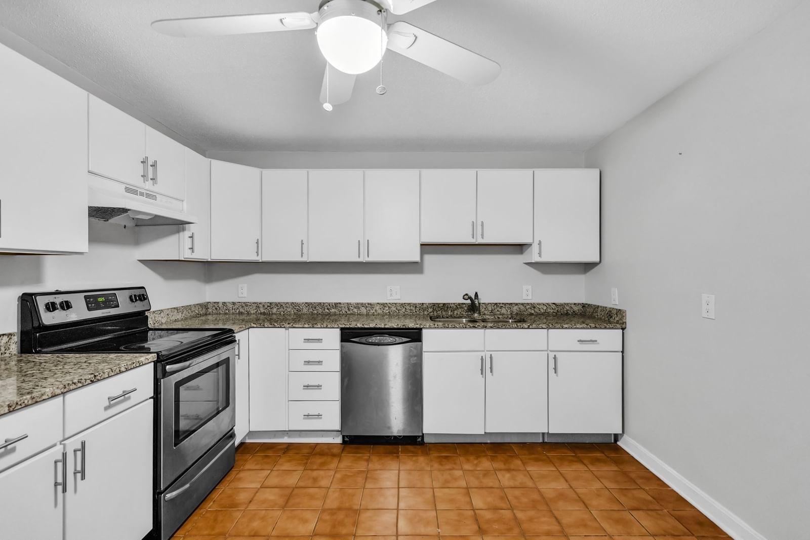 10 Wrentham Rd #108 Worcester — Photo 6 of 18