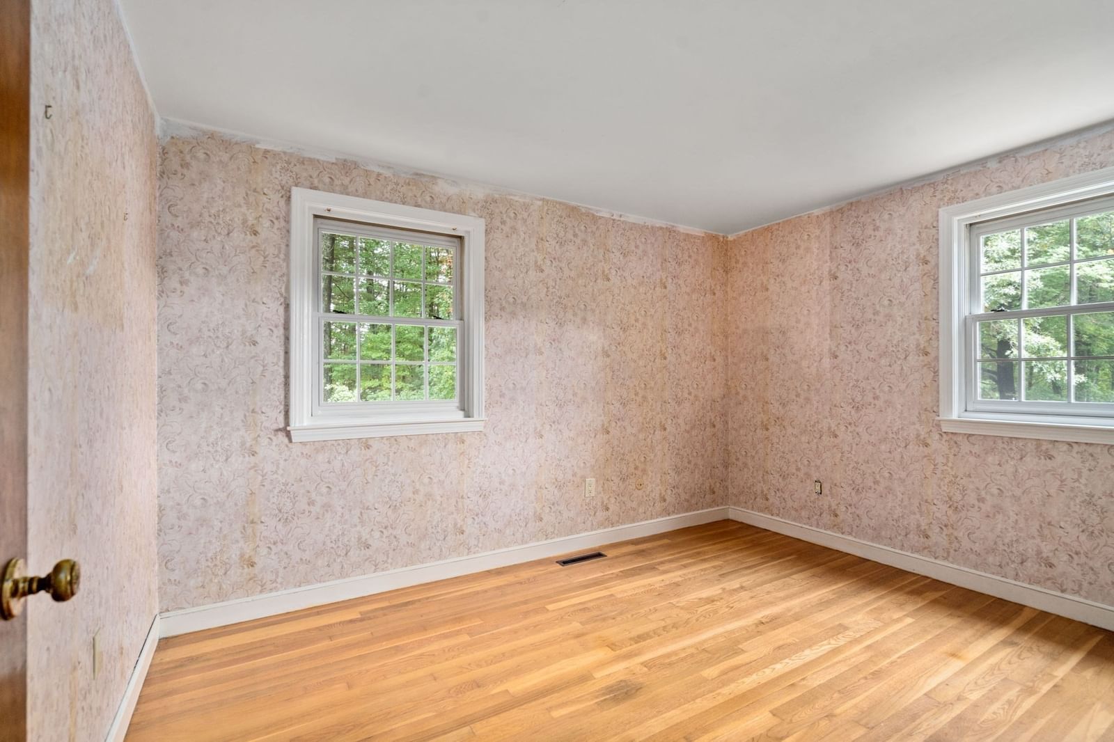 11 Summit Road Southborough — Photo 23 of 41