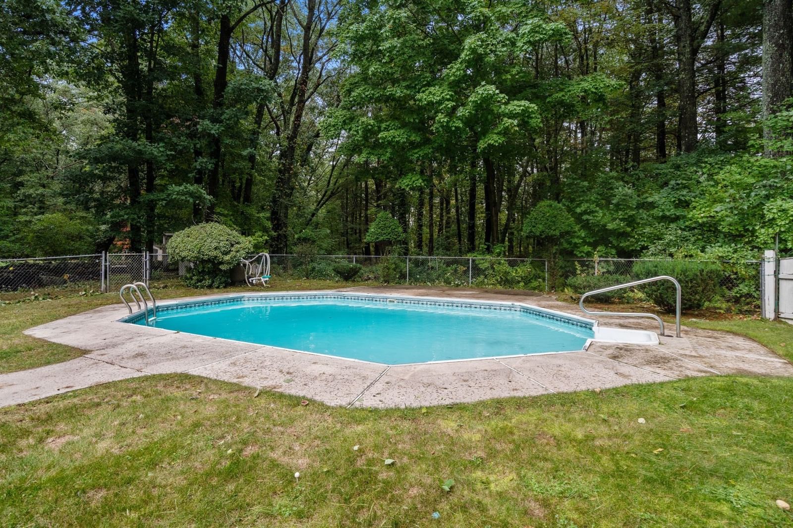11 Summit Road Southborough — Photo 36 of 41