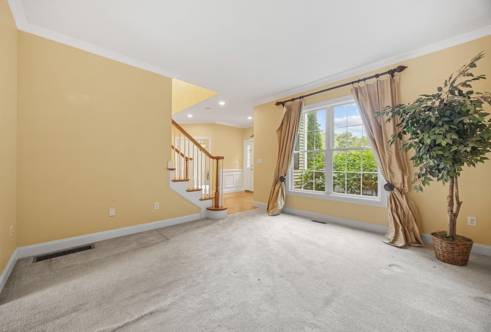 3 Trappers Path Lakeville — Photo 11 of 38