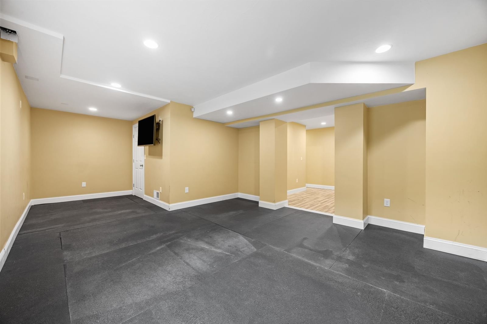 3 Trappers Path Lakeville — Photo 23 of 38