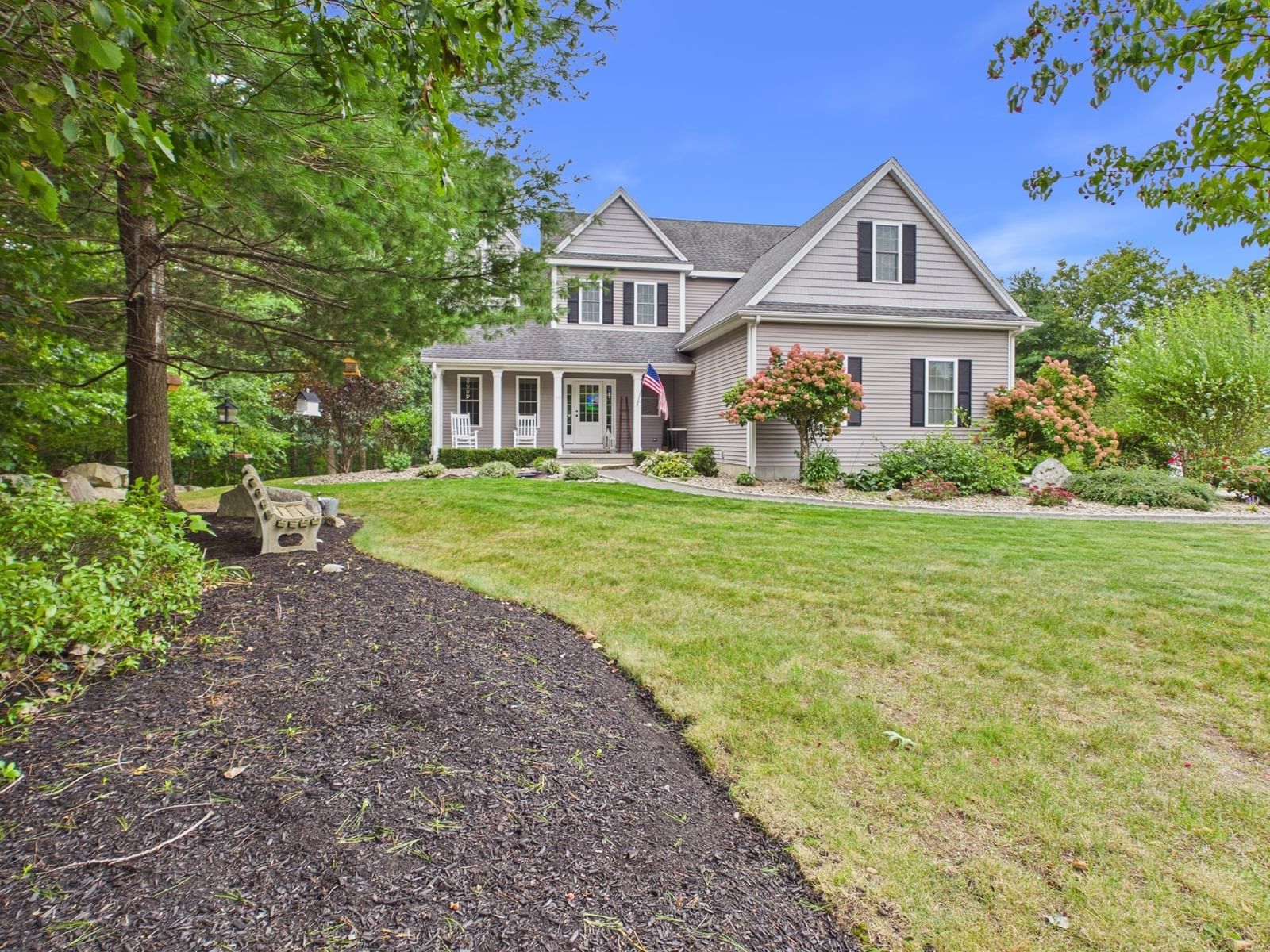 16 Tabor Rd Uxbridge — Photo 12 of 41