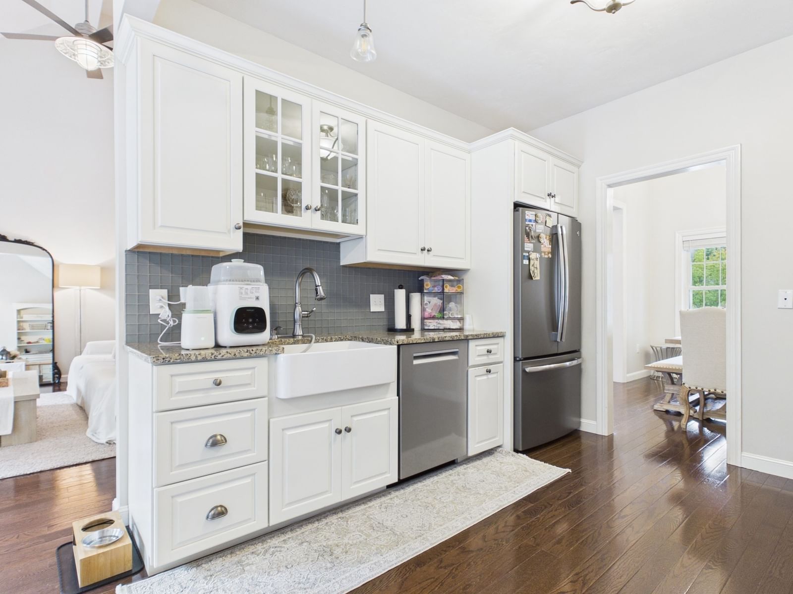 16 Tabor Rd Uxbridge — Photo 5 of 41