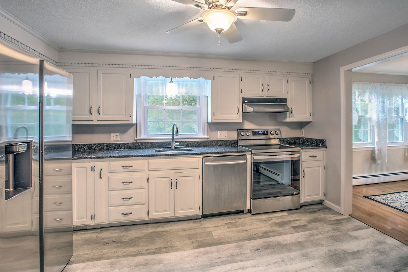 35 Kennel Hill Dr Beverly — Photo 4 of 30