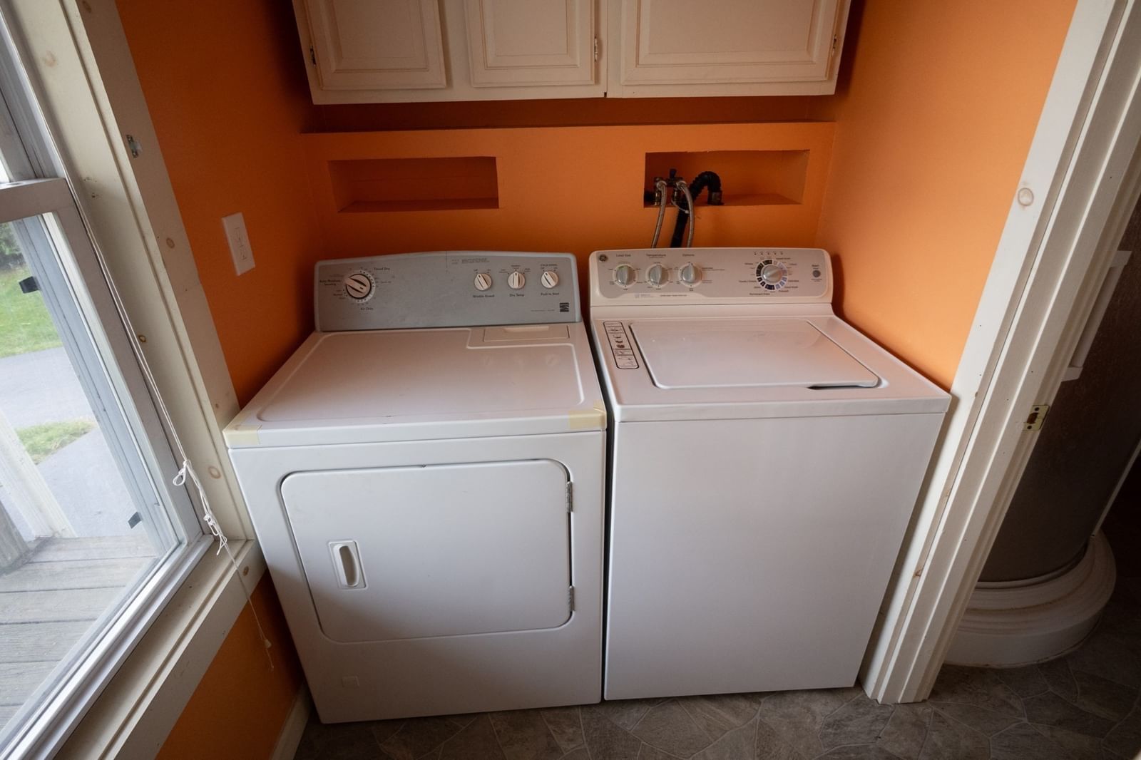 66 Phillips St Fitchburg — Photo 9 of 34