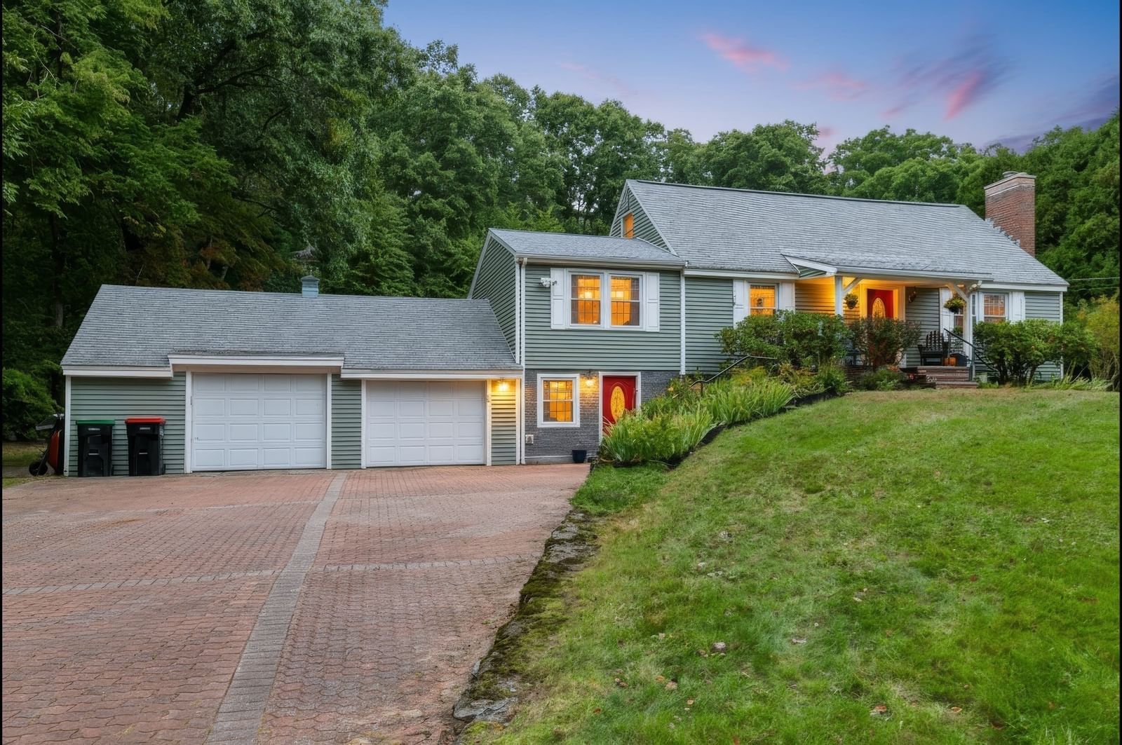Property at 194 W Sutton Rd, Sutton, MA 01590