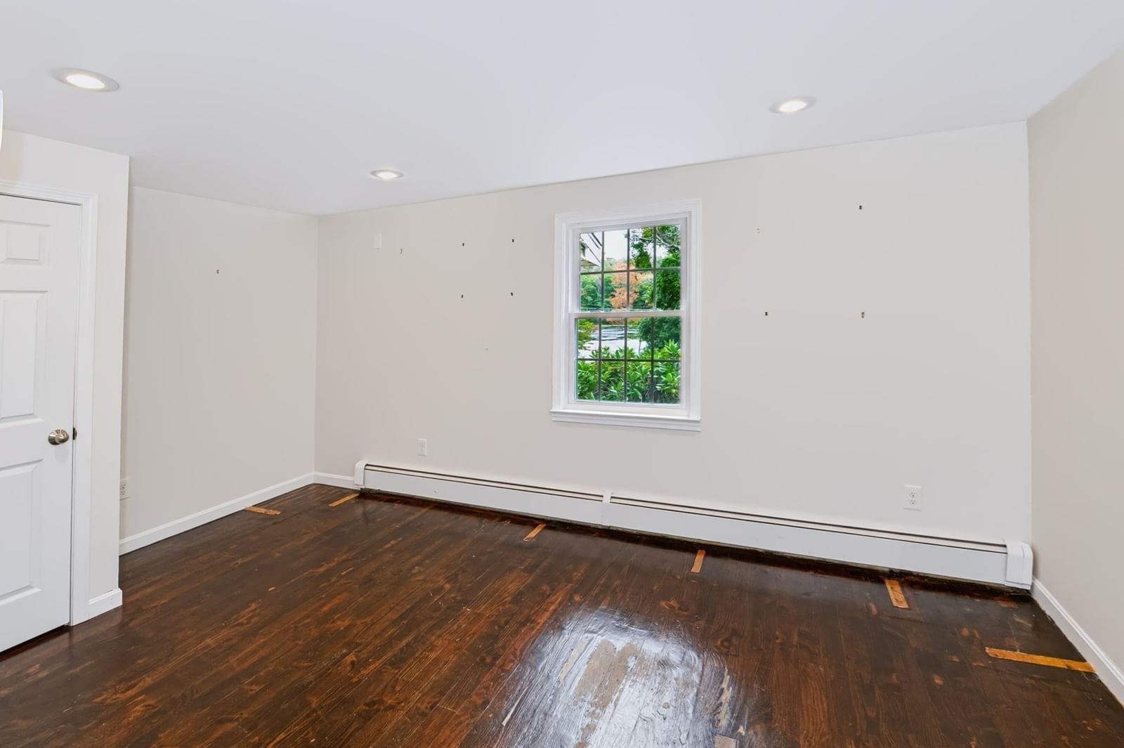 194 W Sutton Rd Sutton — Photo 16 of 37