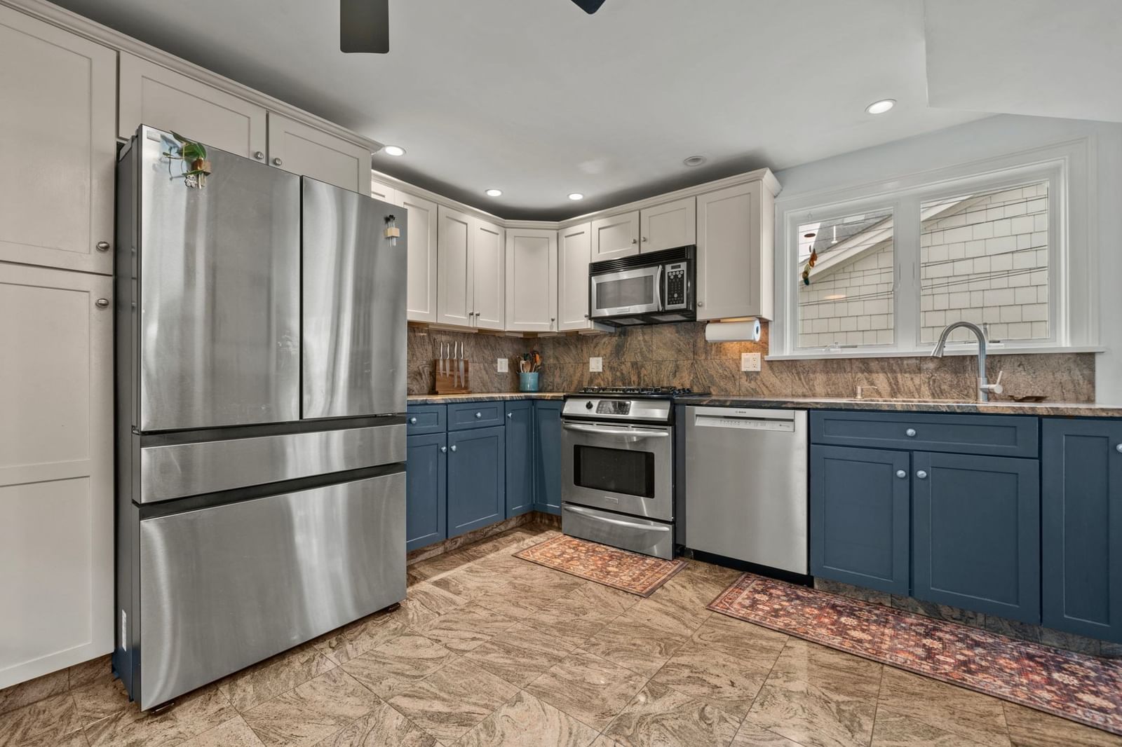 54 Trident Ave #54 Winthrop — Photo 4 of 37