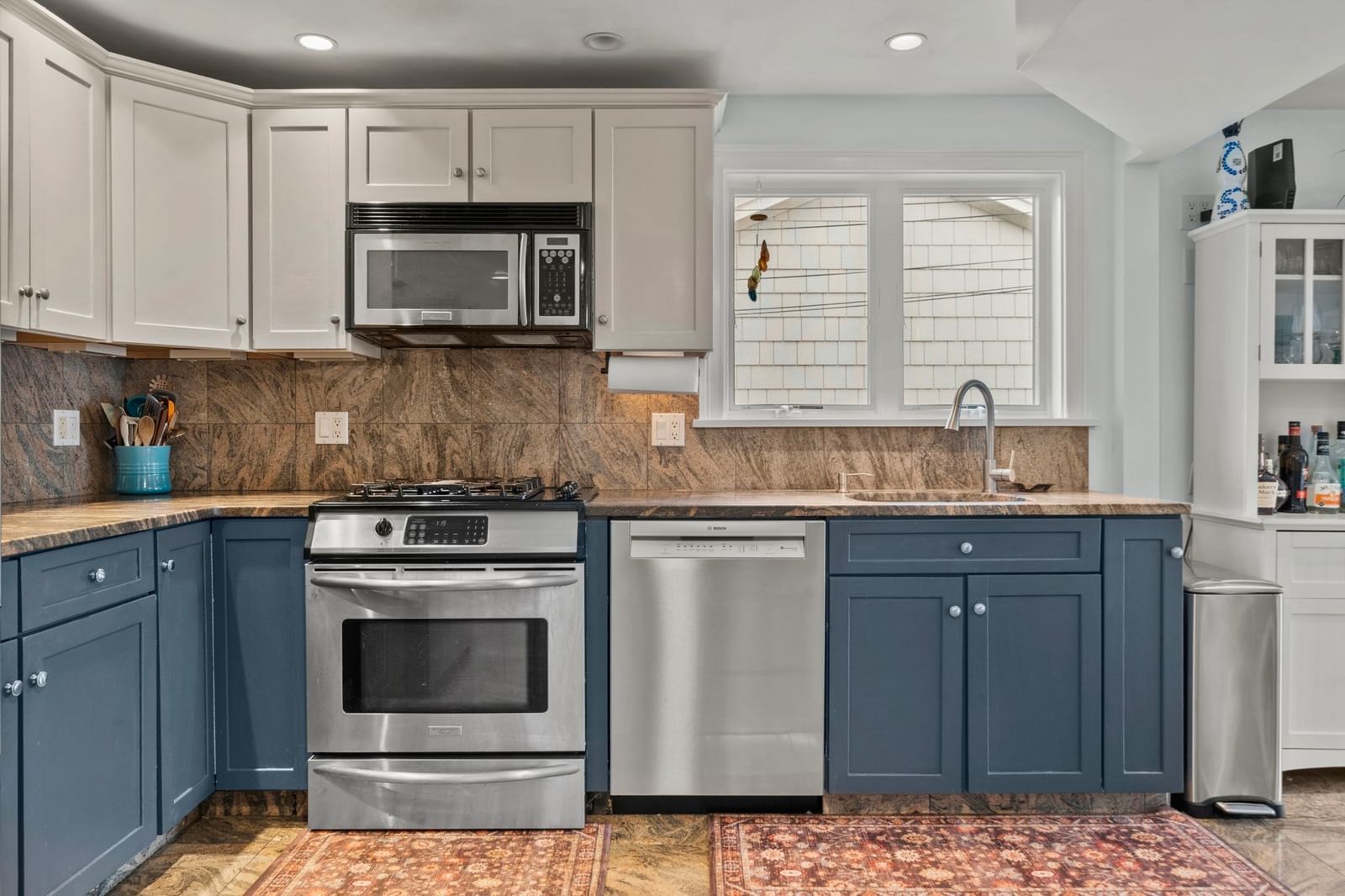 54 Trident Ave #54 Winthrop — Photo 5 of 37