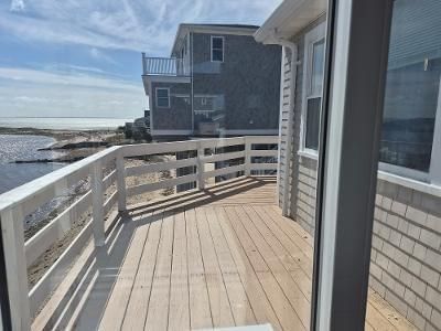 39 Cove Street Mattapoisett — Photo 3 of 28