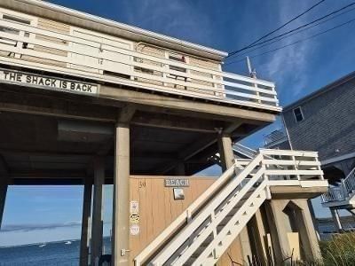 39 Cove Street Mattapoisett — Photo 8 of 28