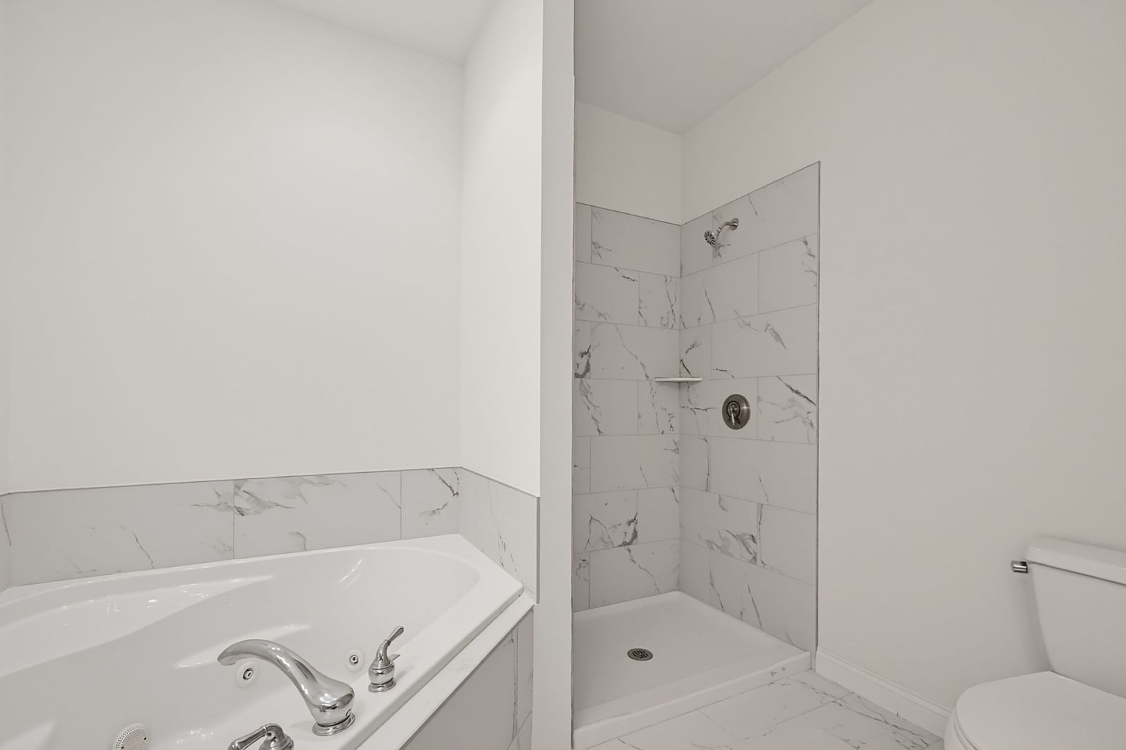 6 Afra Dr #6 Shrewsbury — Photo 16 of 34