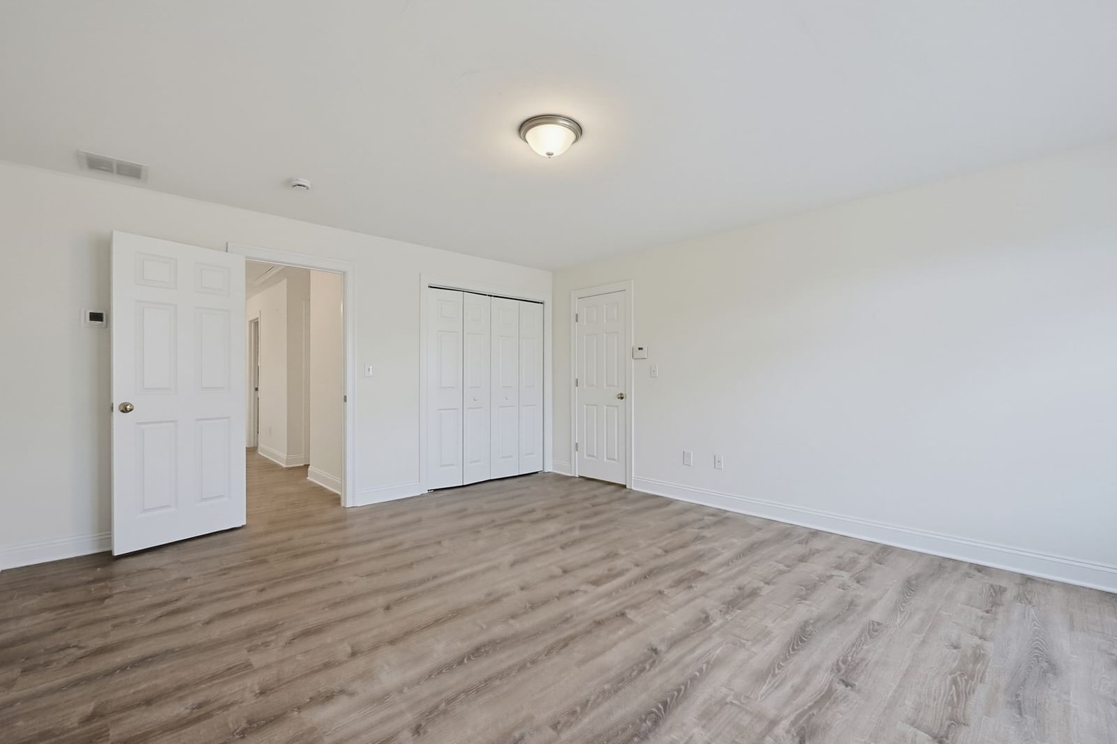 6 Afra Dr #6 Shrewsbury — Photo 23 of 34