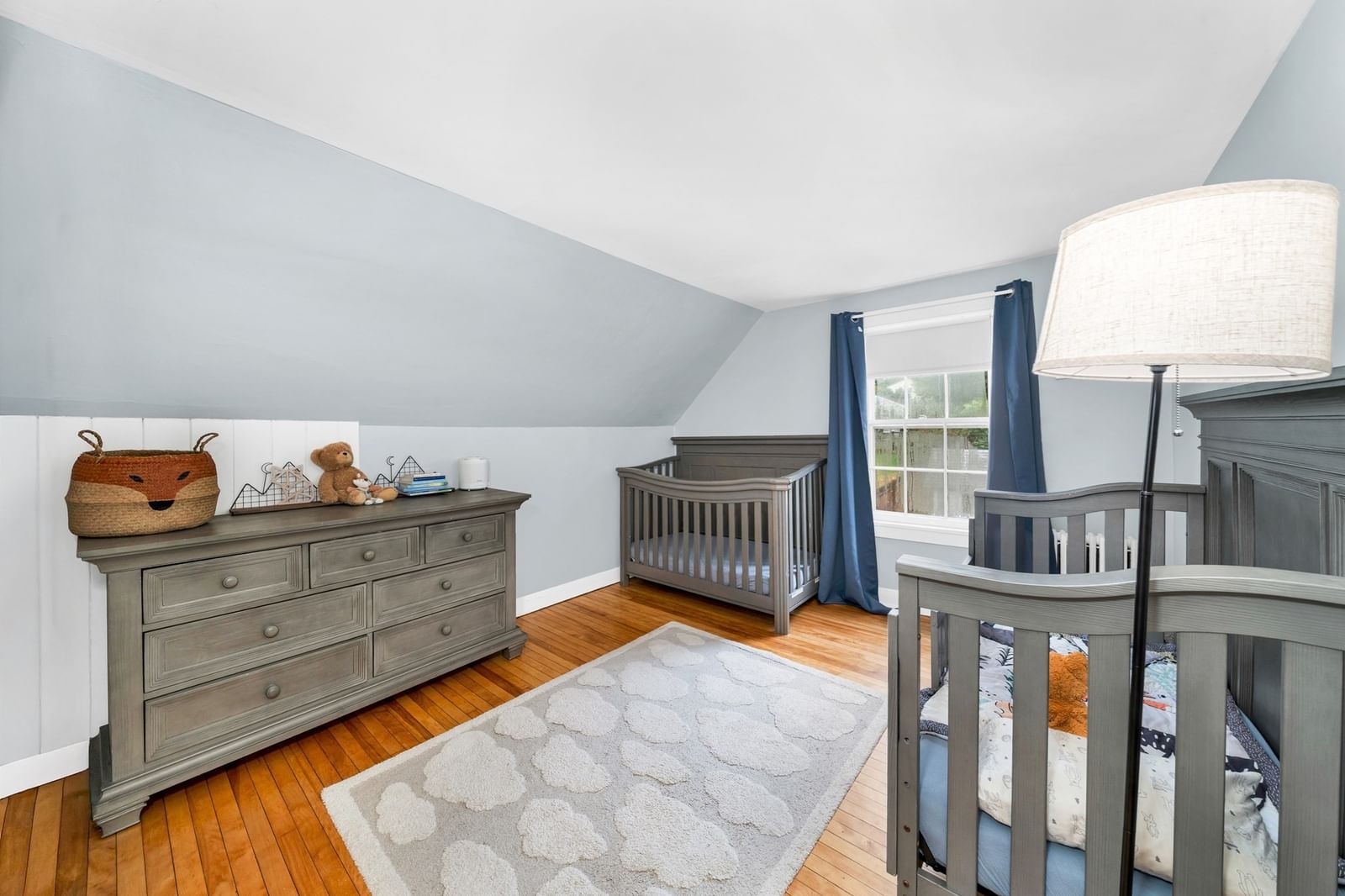 Listing Image 15