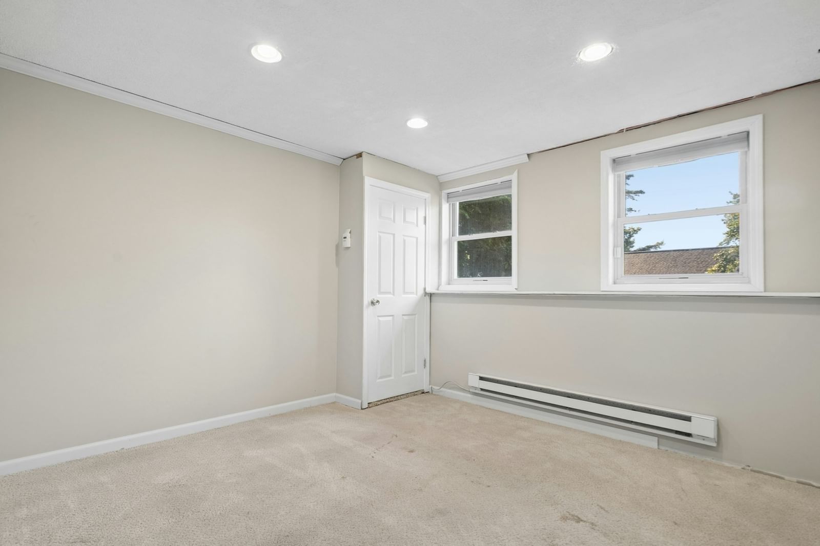 13 Calvin Ayer — Photo 26 of 34