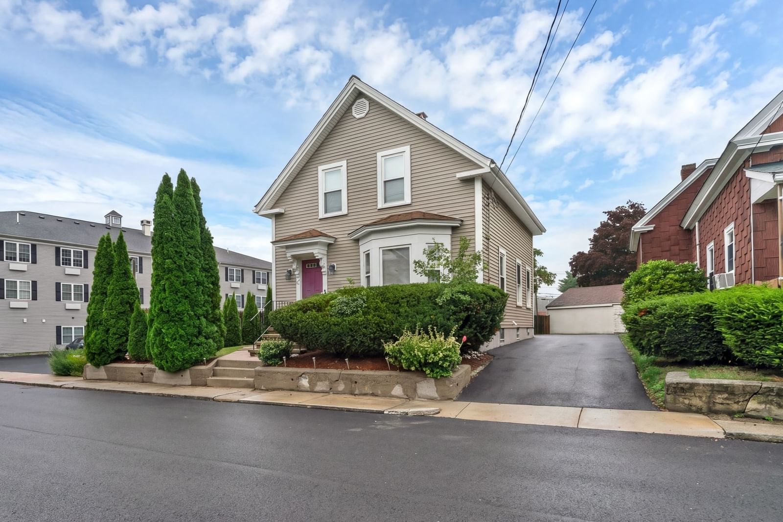 25 Fuller Pl Mansfield — Photo 2 of 30