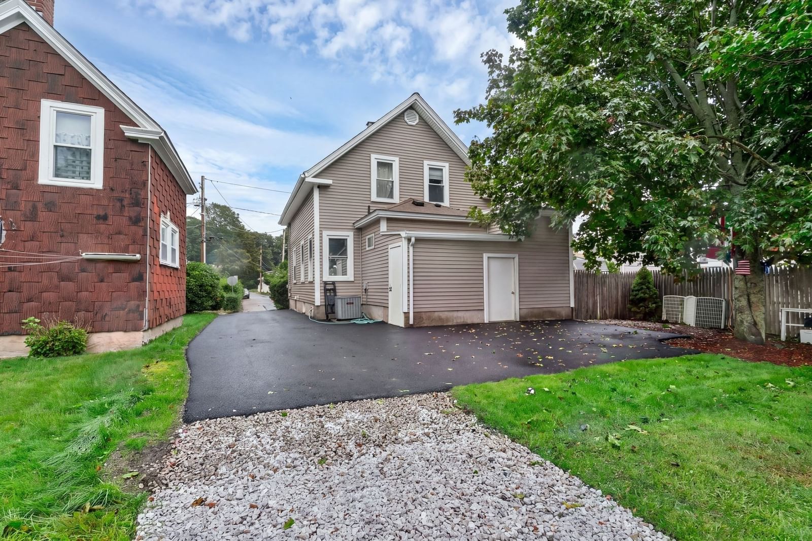25 Fuller Pl Mansfield — Photo 5 of 30
