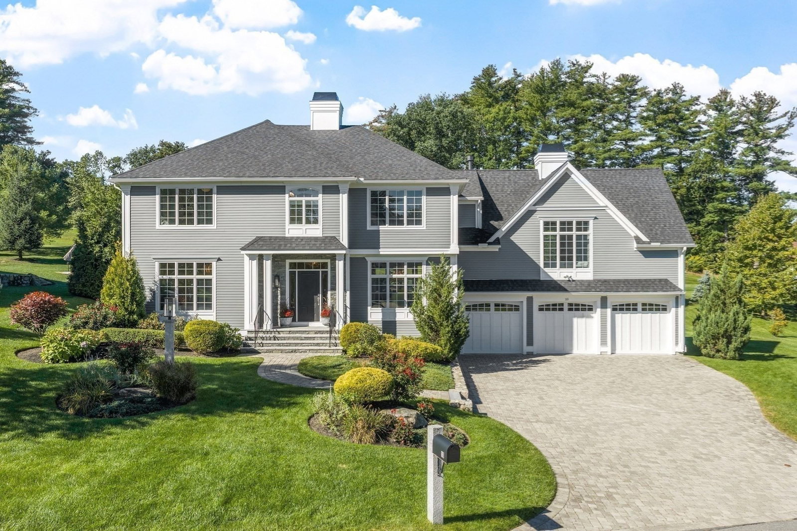 10 Trevino Circle