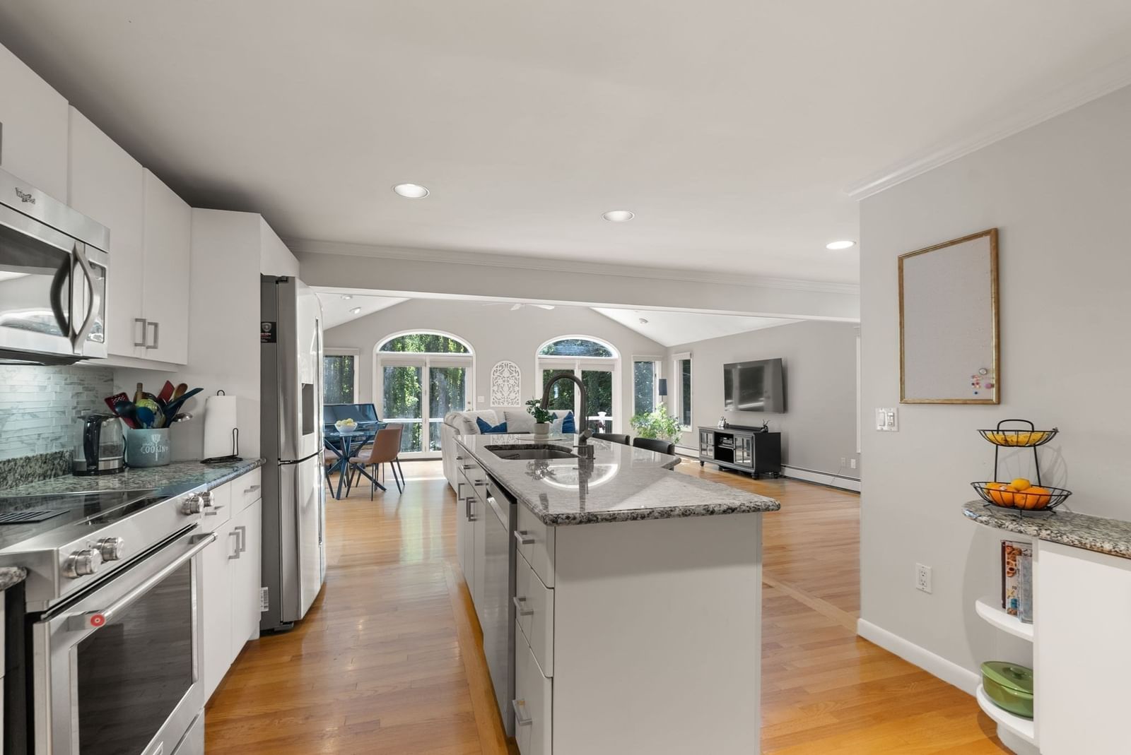 39 Barefoot Hill Road Sharon — Photo 5 of 31